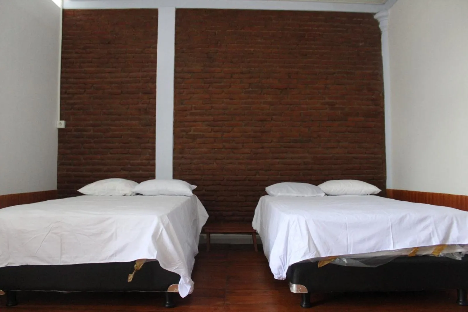 Bed in Georium Dunia