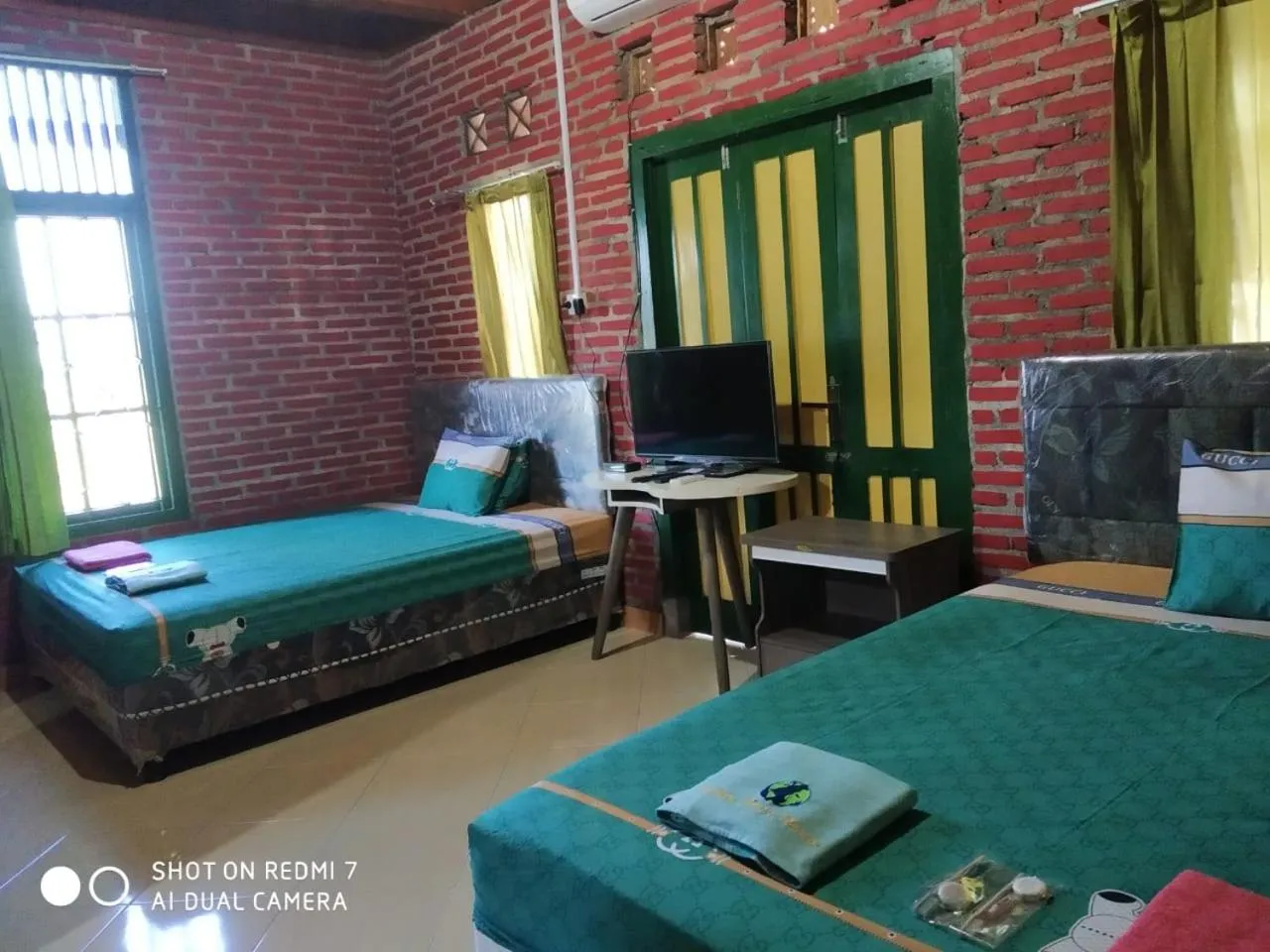 Bed in Georium Dunia