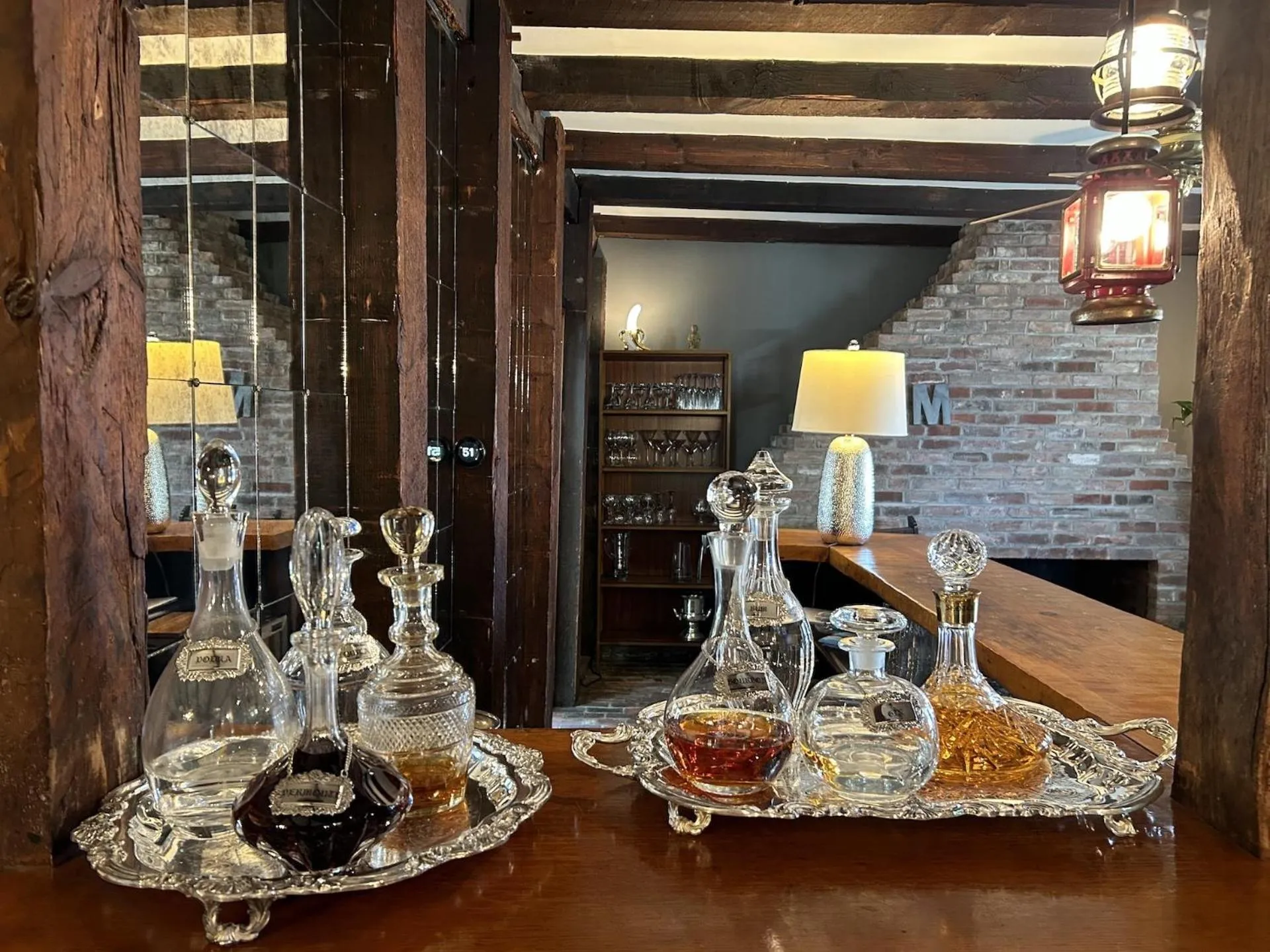 Food and drinks in Martin House 157