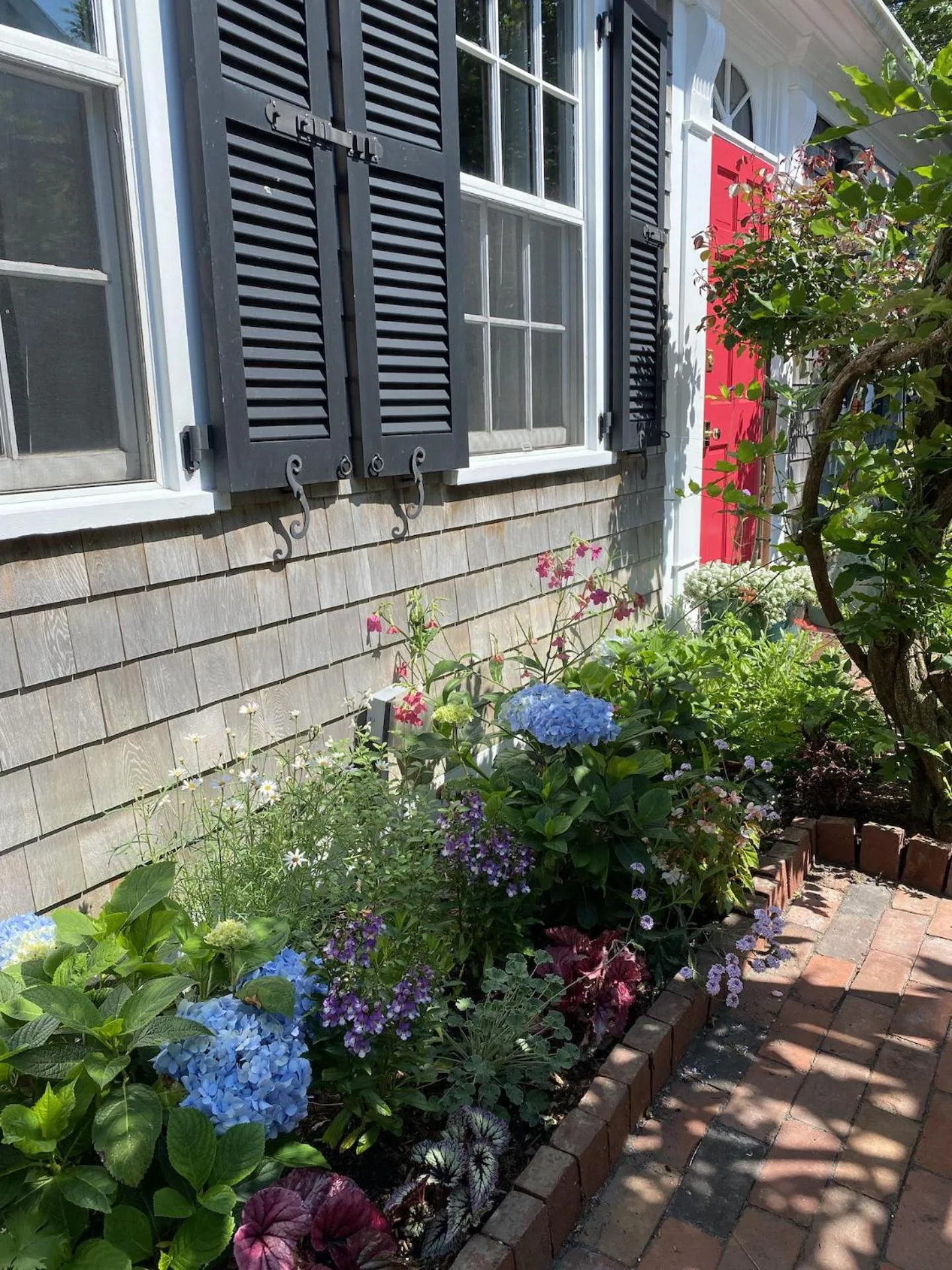 Property building in Martin House 157