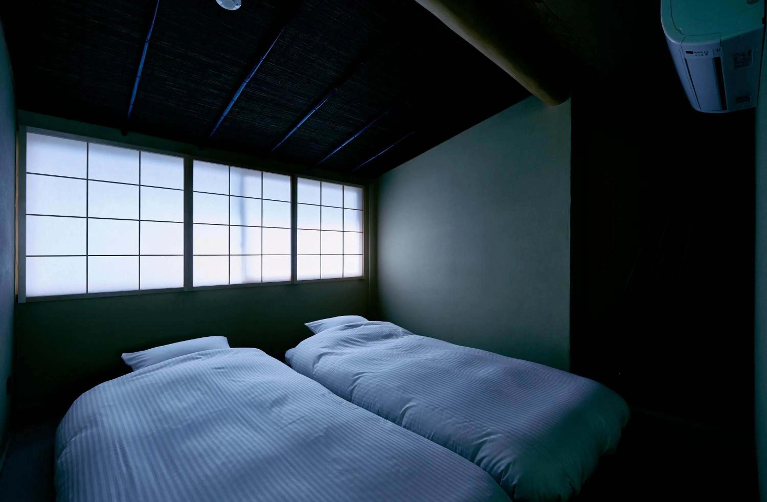 Bed in ANJIN Gion Shirakawa