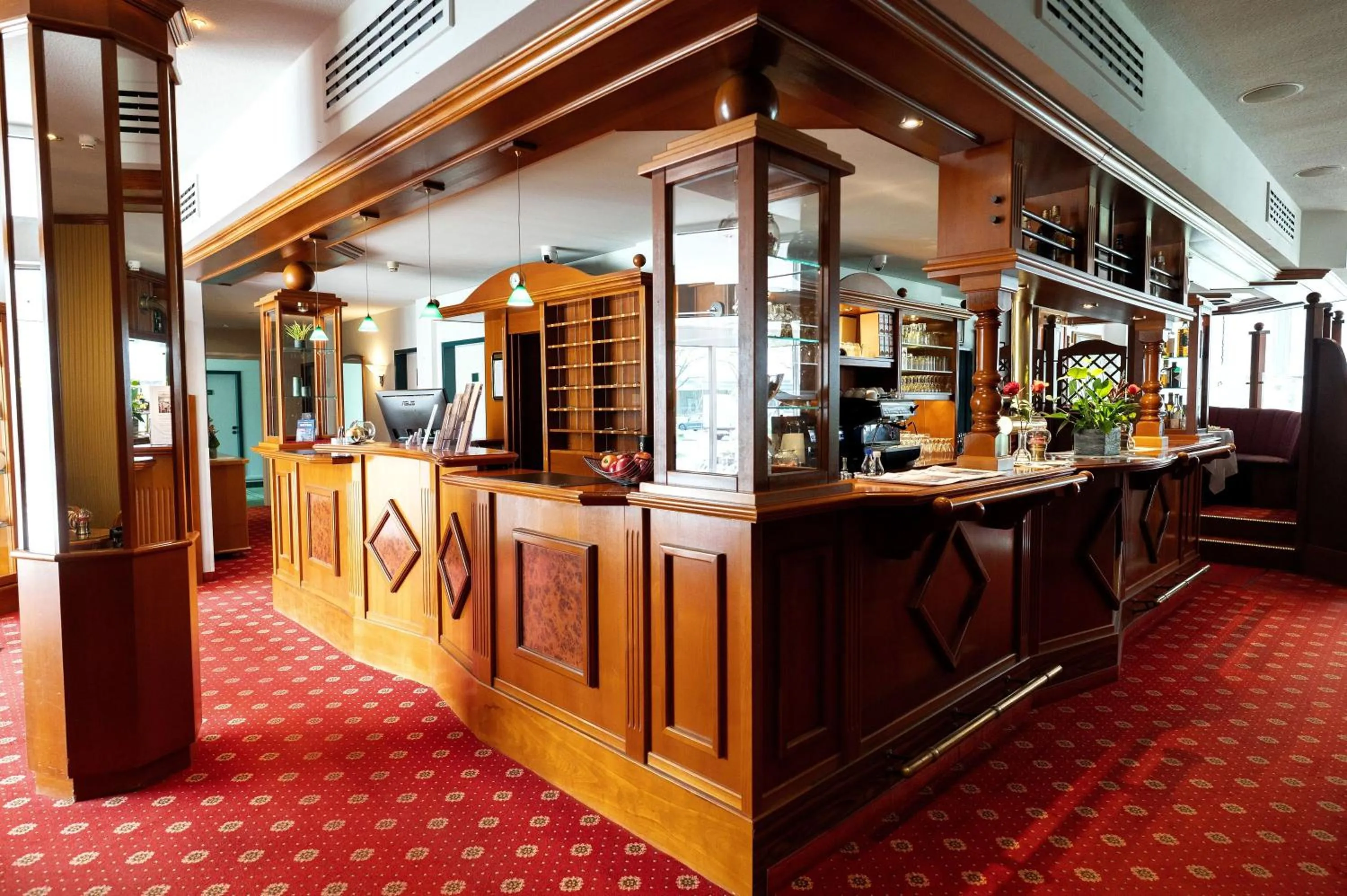 Lobby or reception in Hotel Landhaus Dierkow