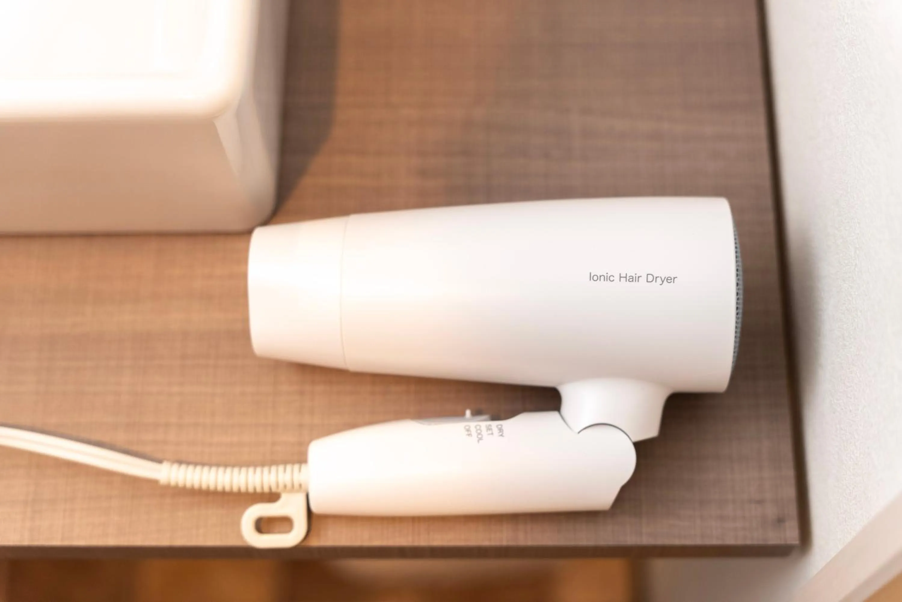 Photo of the whole room in WELLSTAY Osaka Shinimamiya Station