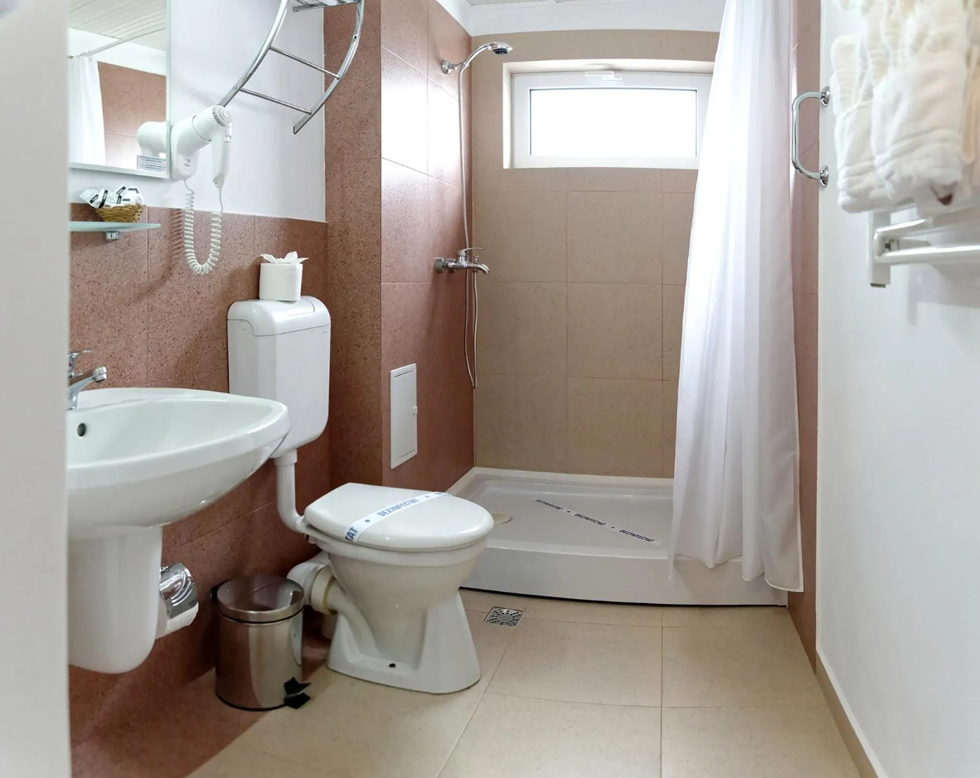 Bathroom in Hotel Albatros