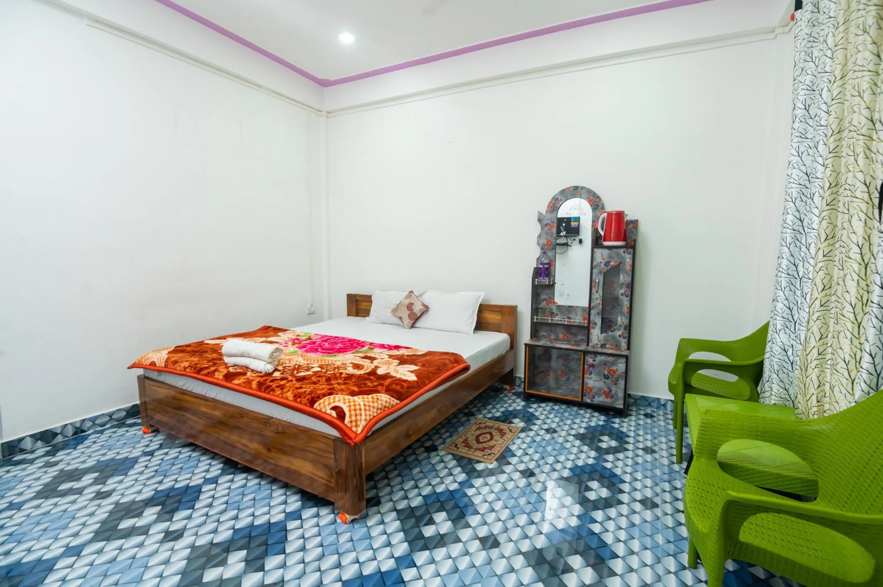 Bedroom in JUNGLE STAR MANSION