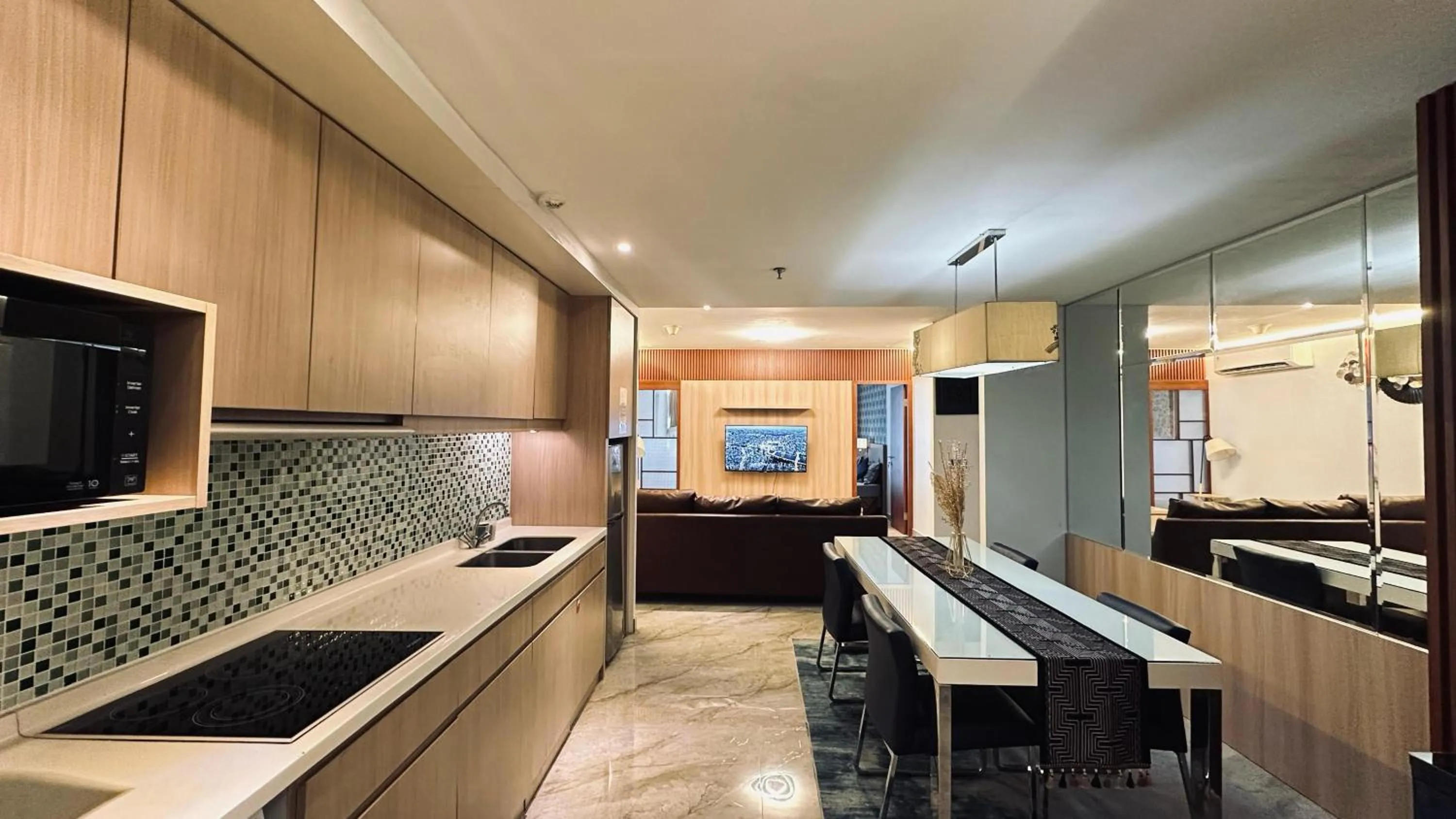 The H Tower Rasuna Suites Kuningan Jakarta By Villaloka