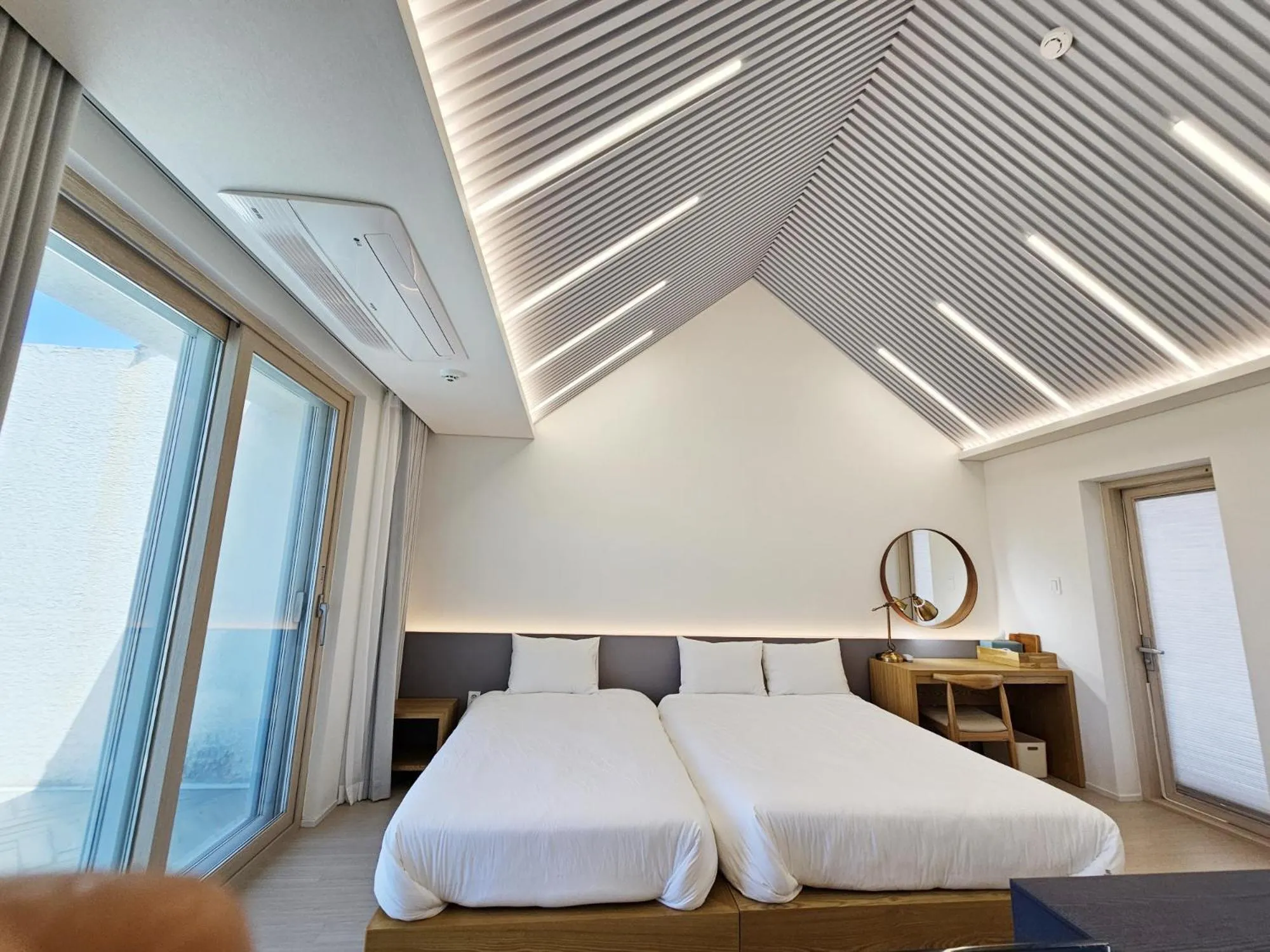 Bed in Jeju Badayeon Villa