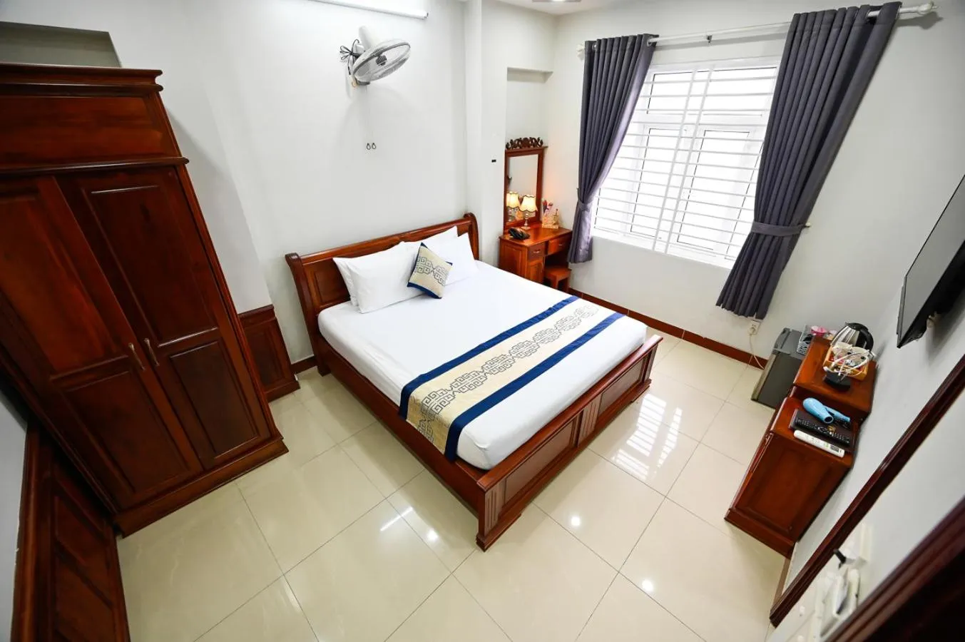 Bed in Sky Star Hotel