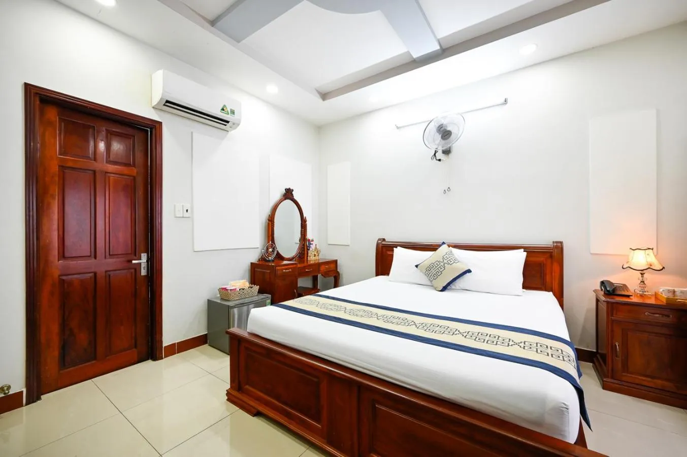 Bed in Sky Star Hotel