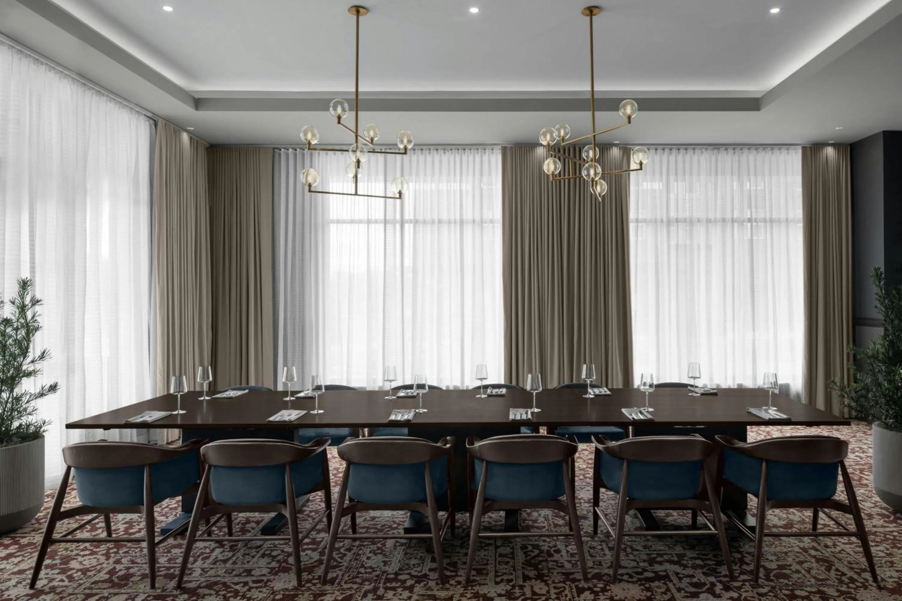 Restaurant/places to eat in AC Hotel by Marriott Lansing University Area