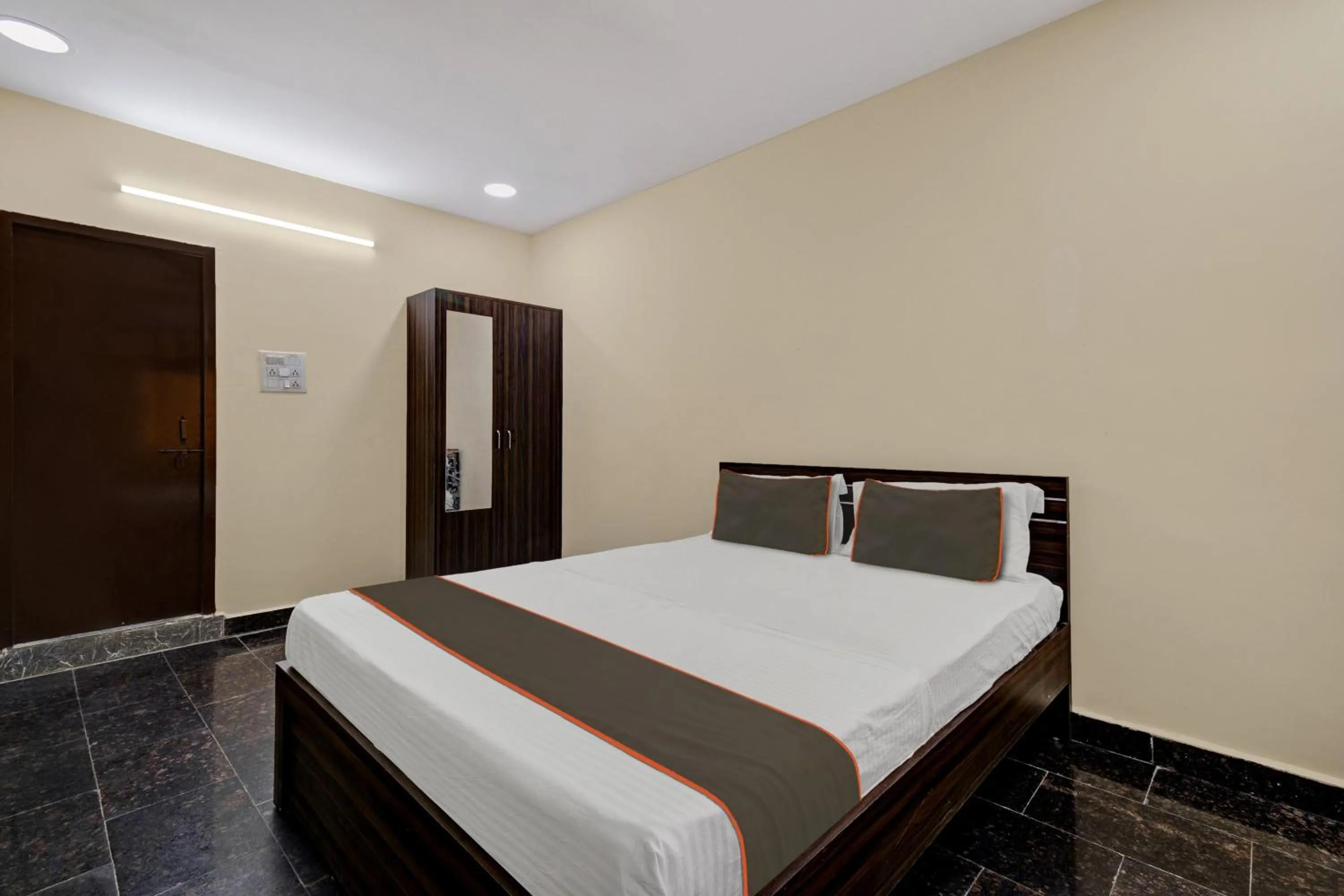 Bedroom in Hotel O AYWA STAYINN