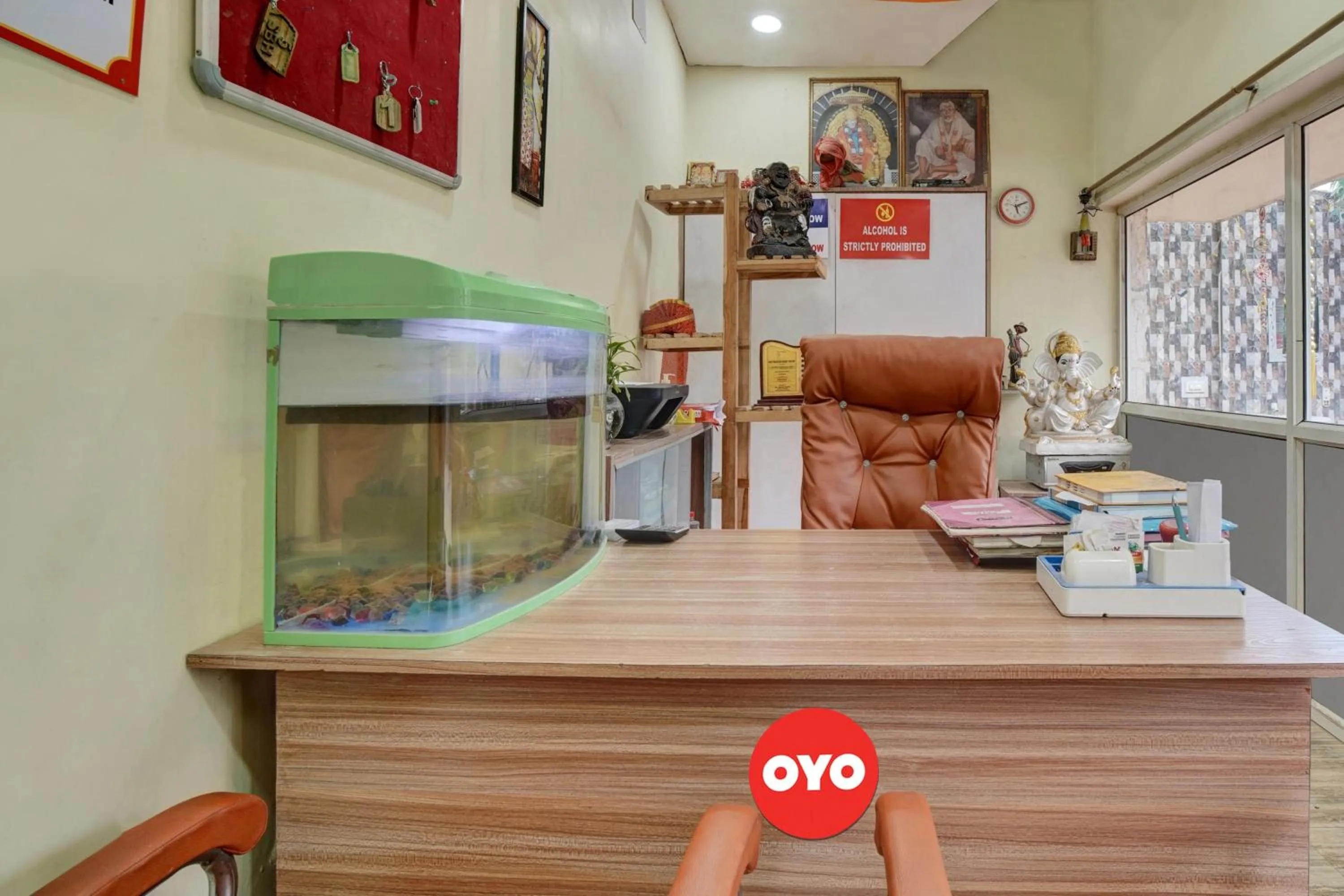 Lobby or reception in Super Hotel O Om Shriyam Banquet And Heritage