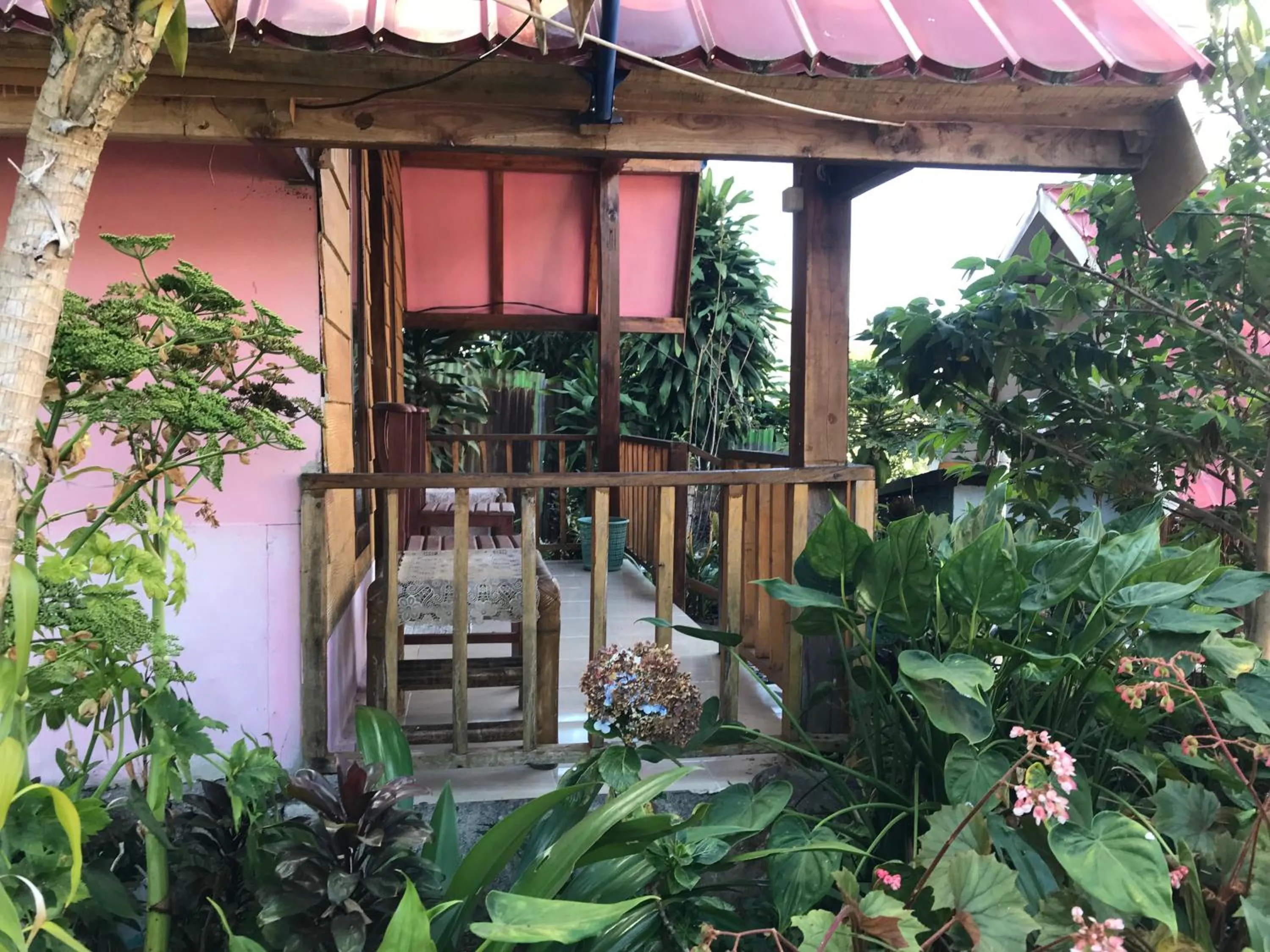 Balcony/Terrace in Bungalow Paer Doe
