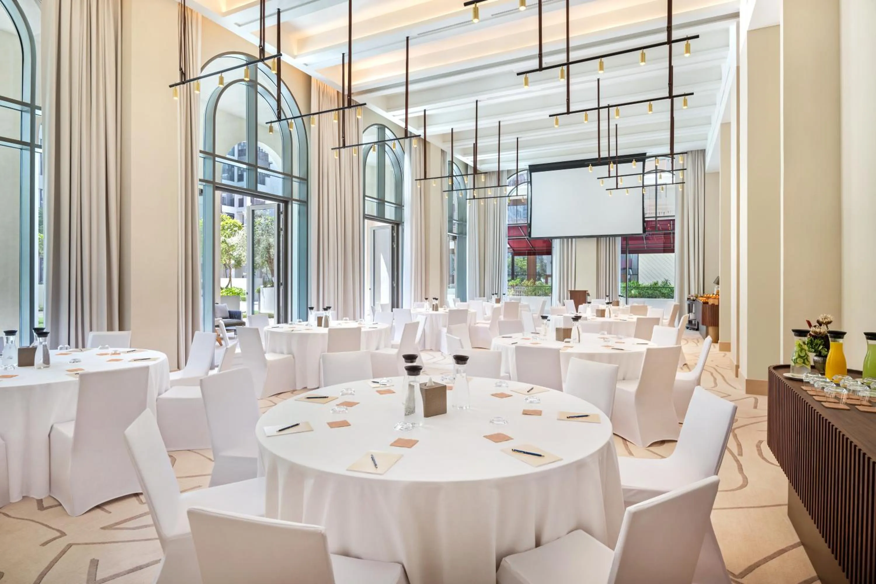Meeting/conference room in Vida Creek Beach Hotel