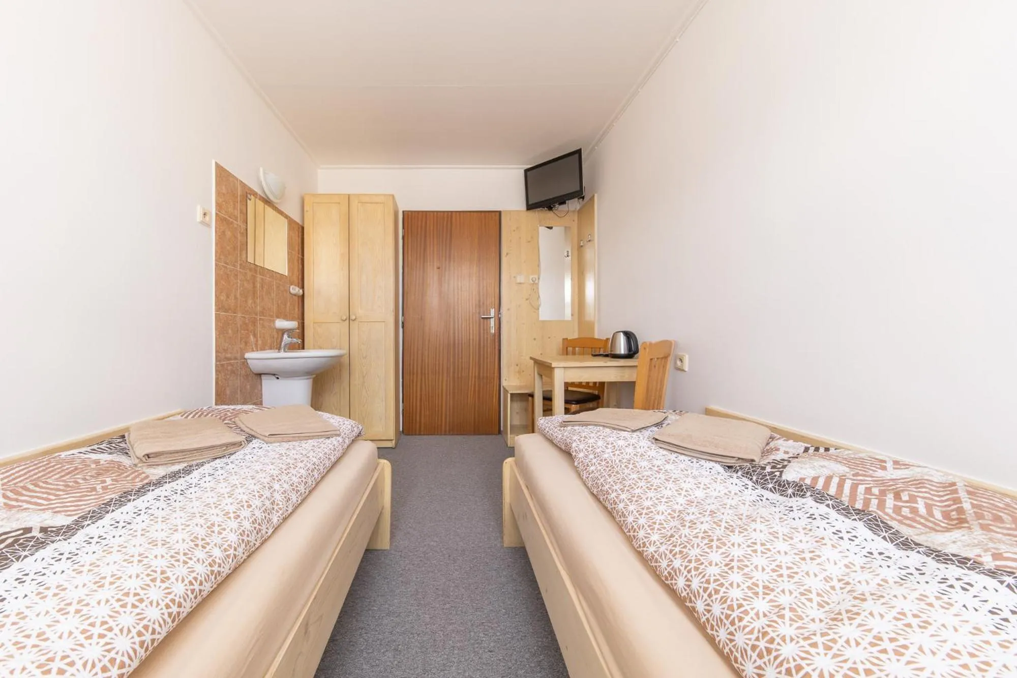 Economy Twin Room - single occupancy in Hotel Pivovar Polička