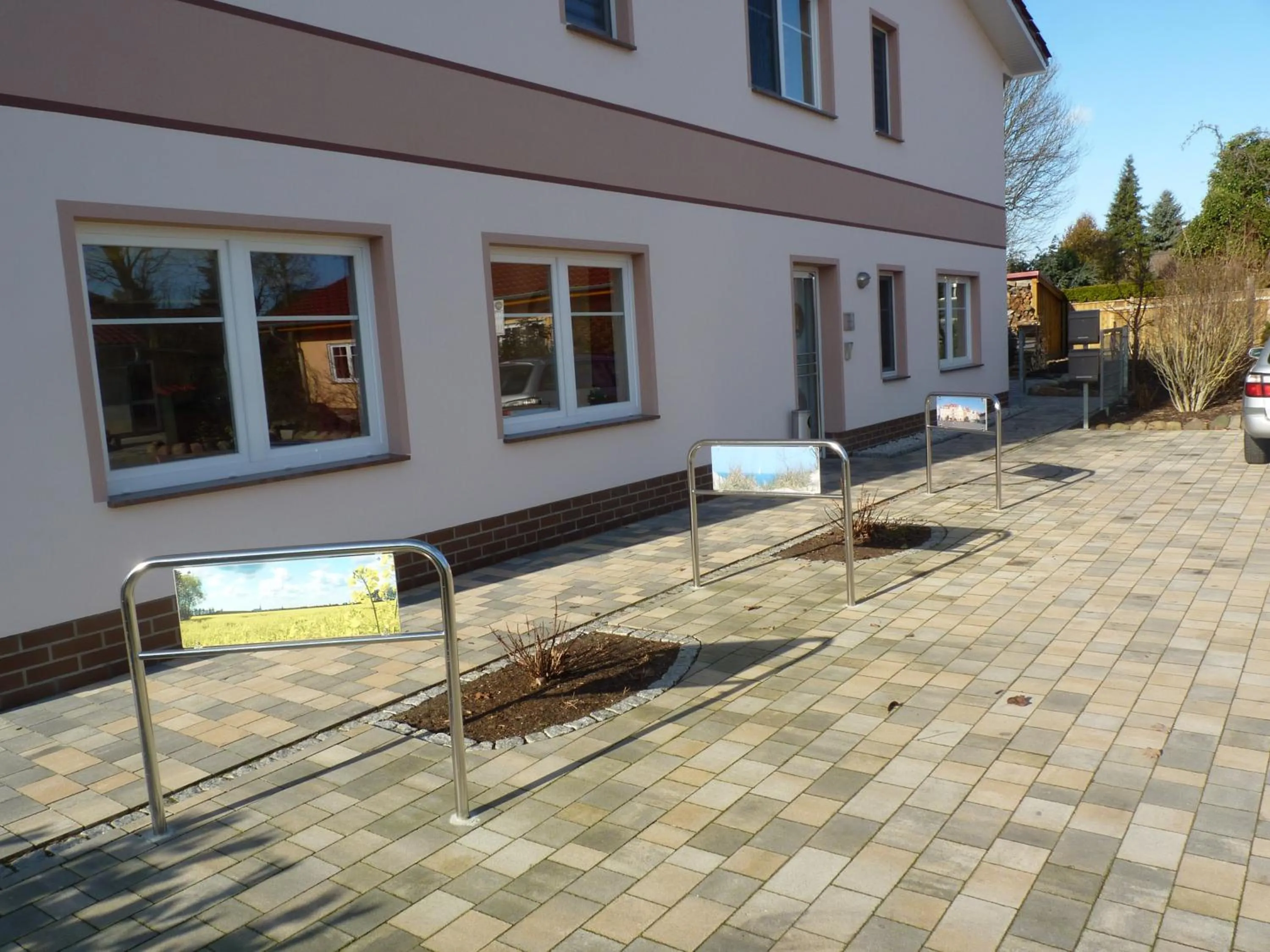 Facade/entrance in Cafe und Pension Blohm
