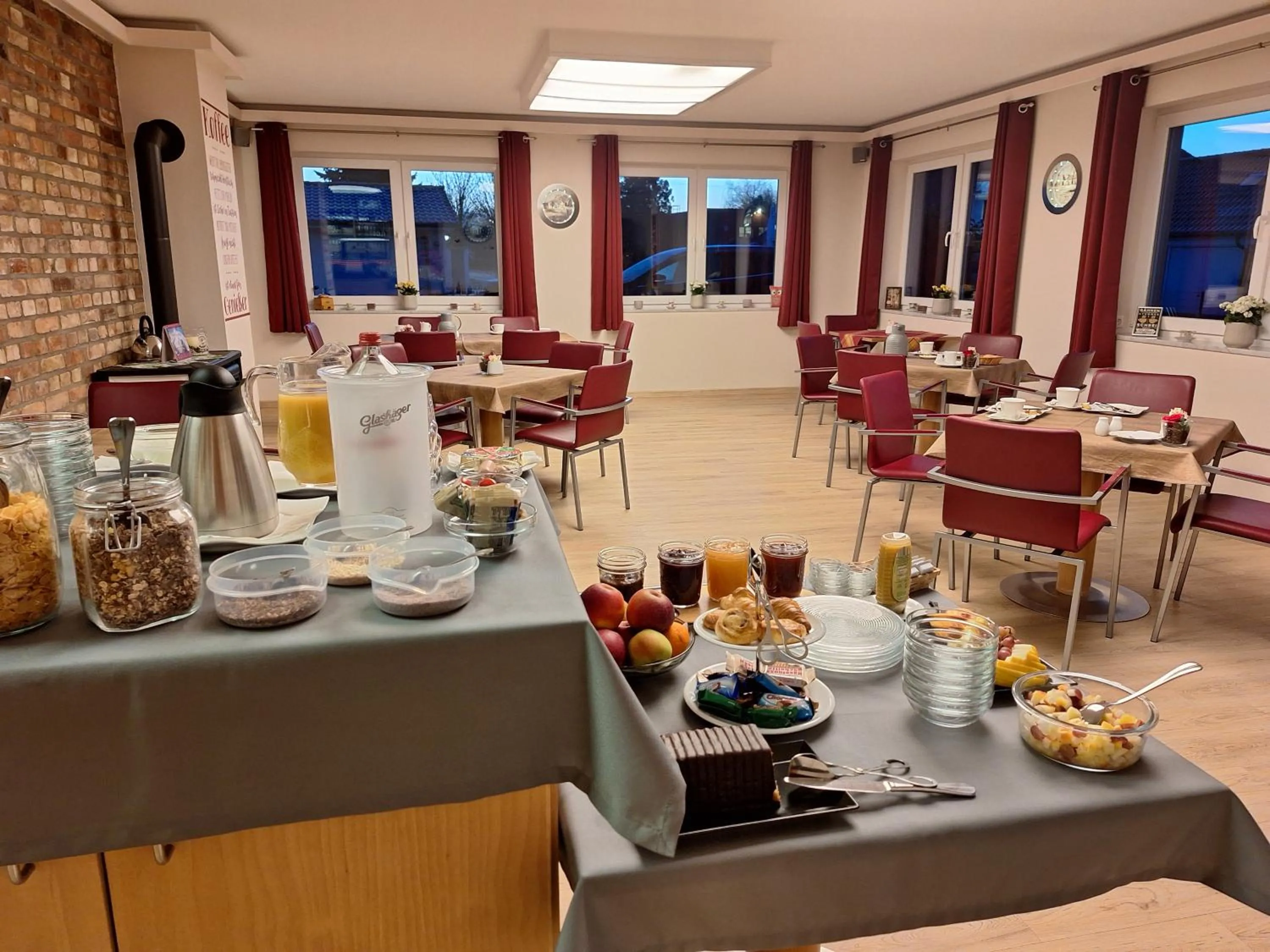 Breakfast in Cafe und Pension Blohm
