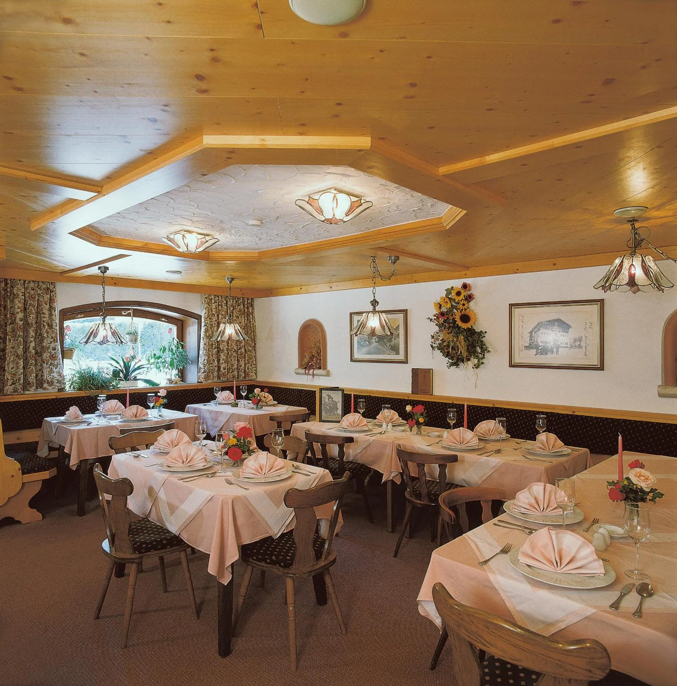 Restaurant/places to eat in Gasthaus Mitterjager