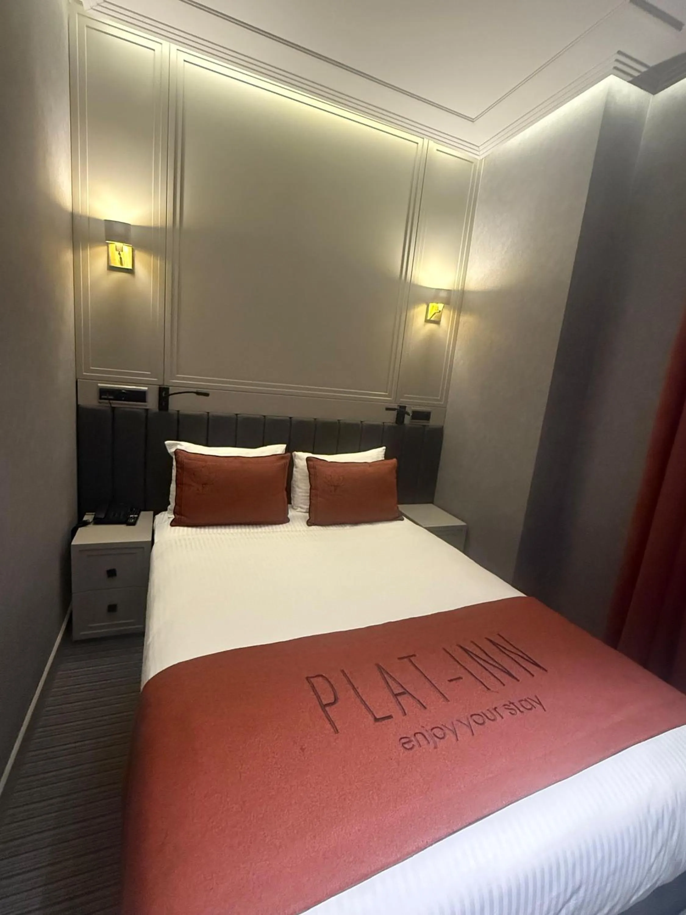 Bed in Union Hotel Plat Inn -Special Category