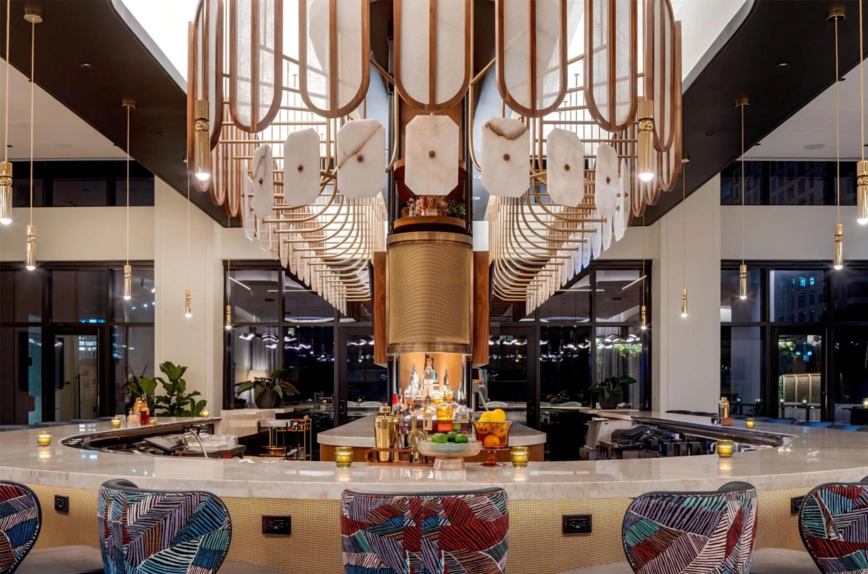 Lounge or bar in Tempo By Hilton Nashville Downtown