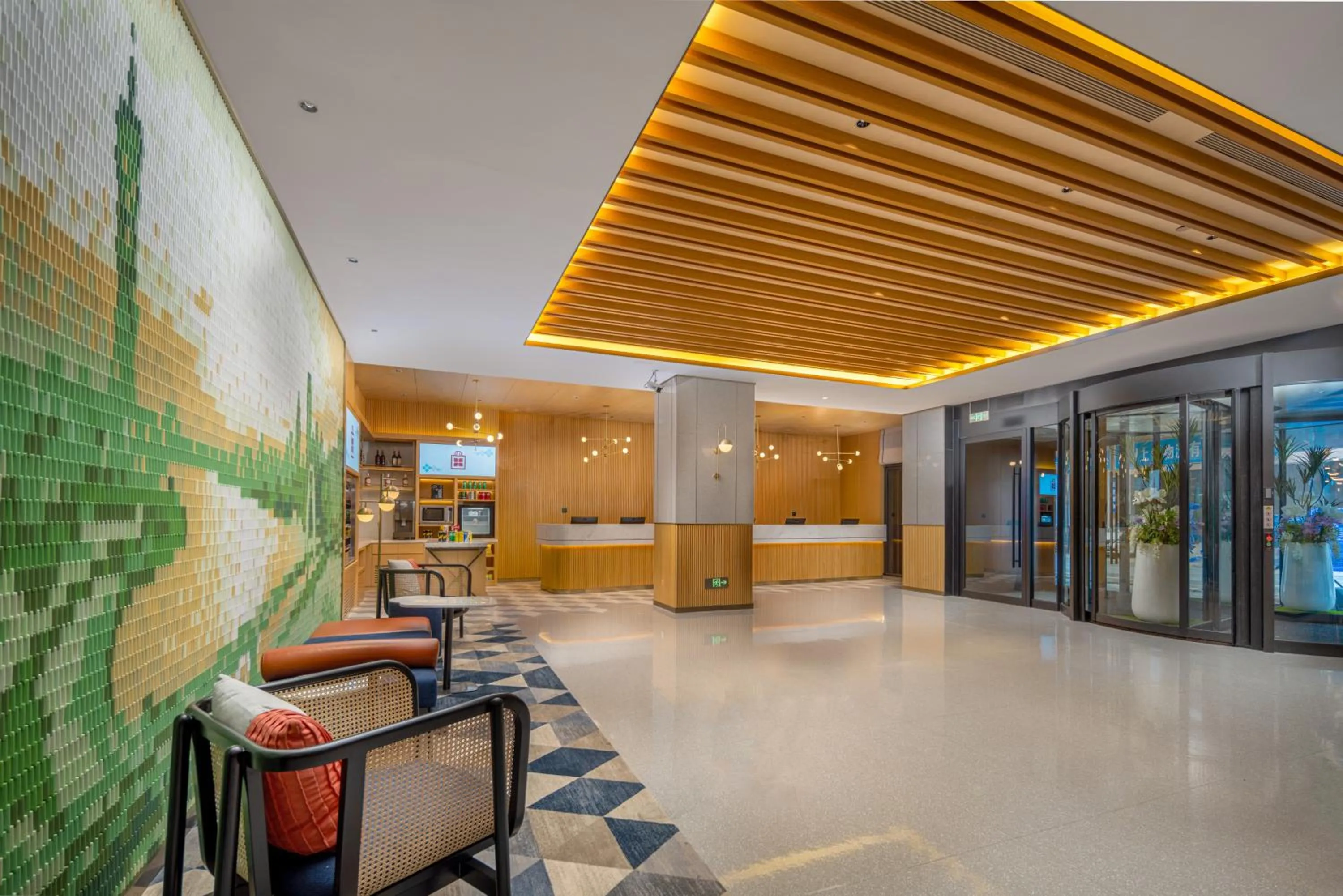 Lobby or reception in Hilton Garden Inn Guangzhou Airport Aerotropolis - Free shuttle to Airport