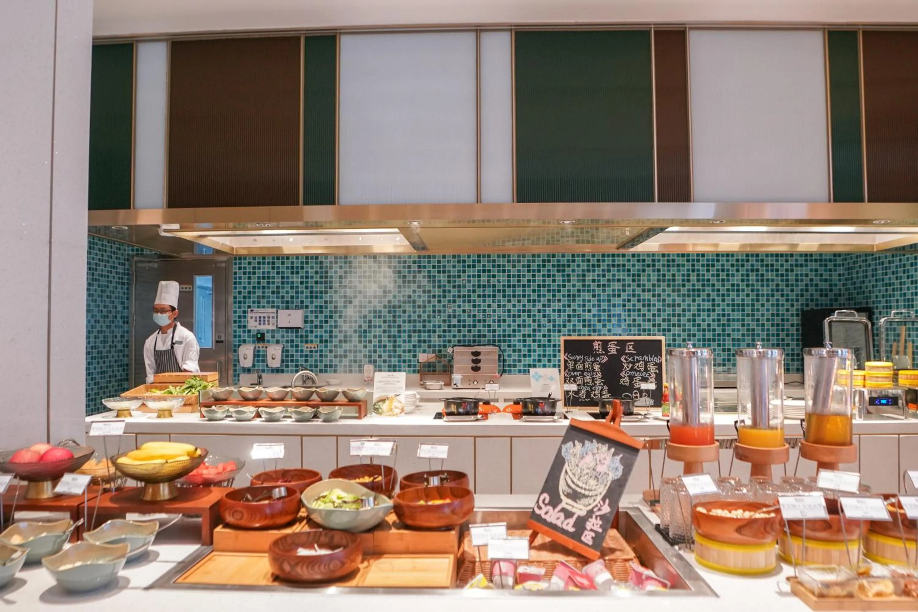 Breakfast in Hilton Garden Inn Guangzhou Airport Aerotropolis - Free shuttle to Airport