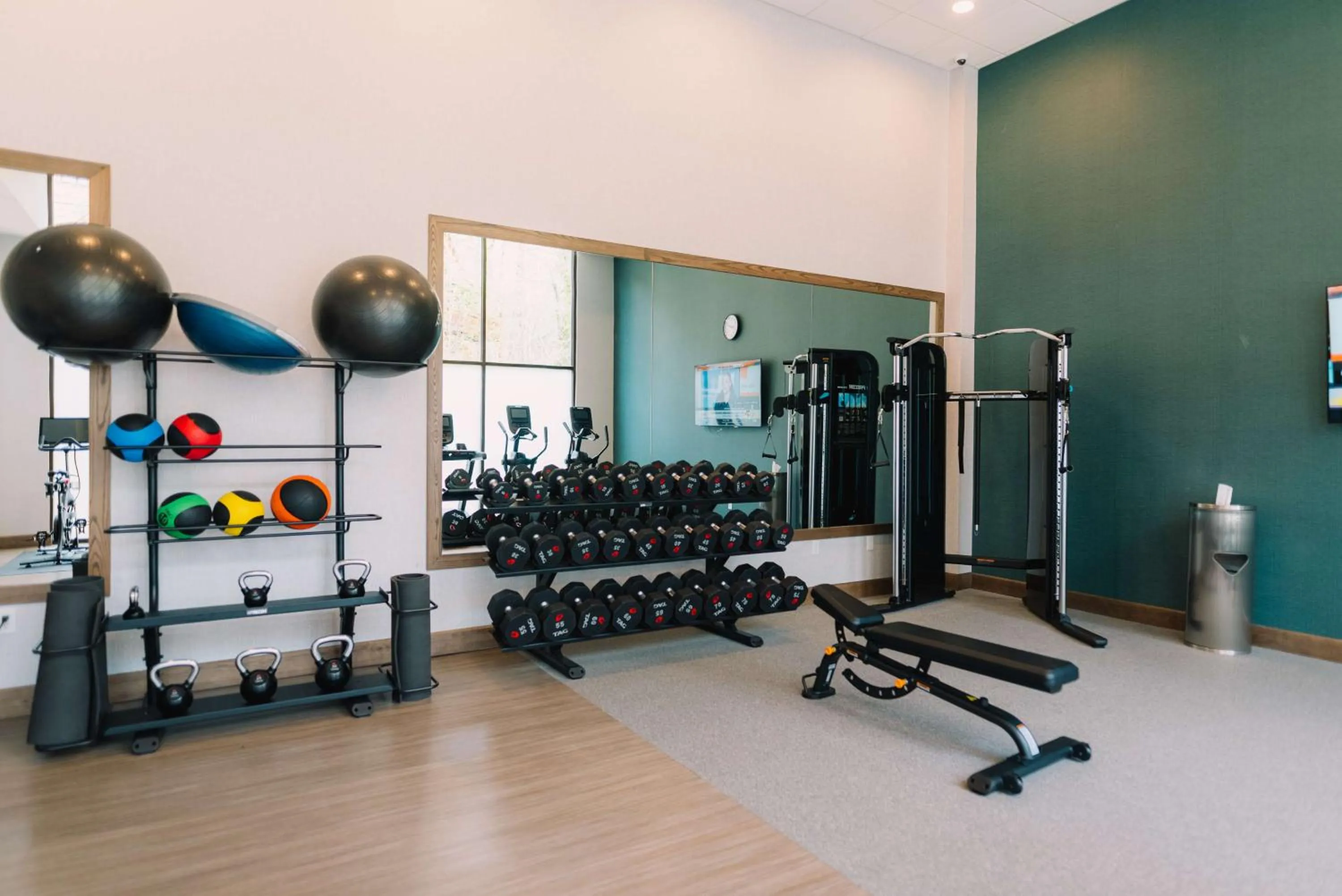 Fitness centre/facilities in Embassy Suites By Hilton Gatlinburg Resort