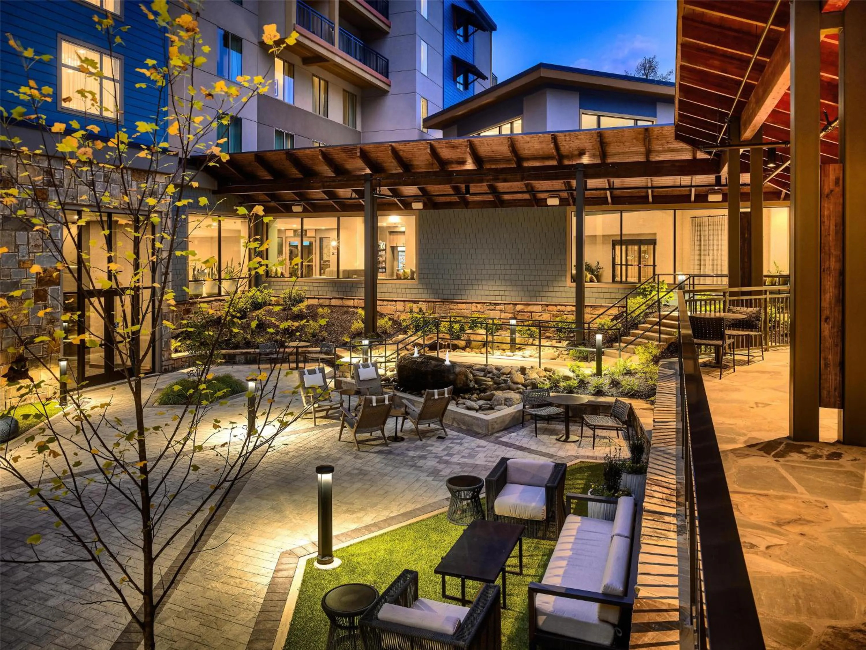 Meeting/conference room in Embassy Suites By Hilton Gatlinburg Resort