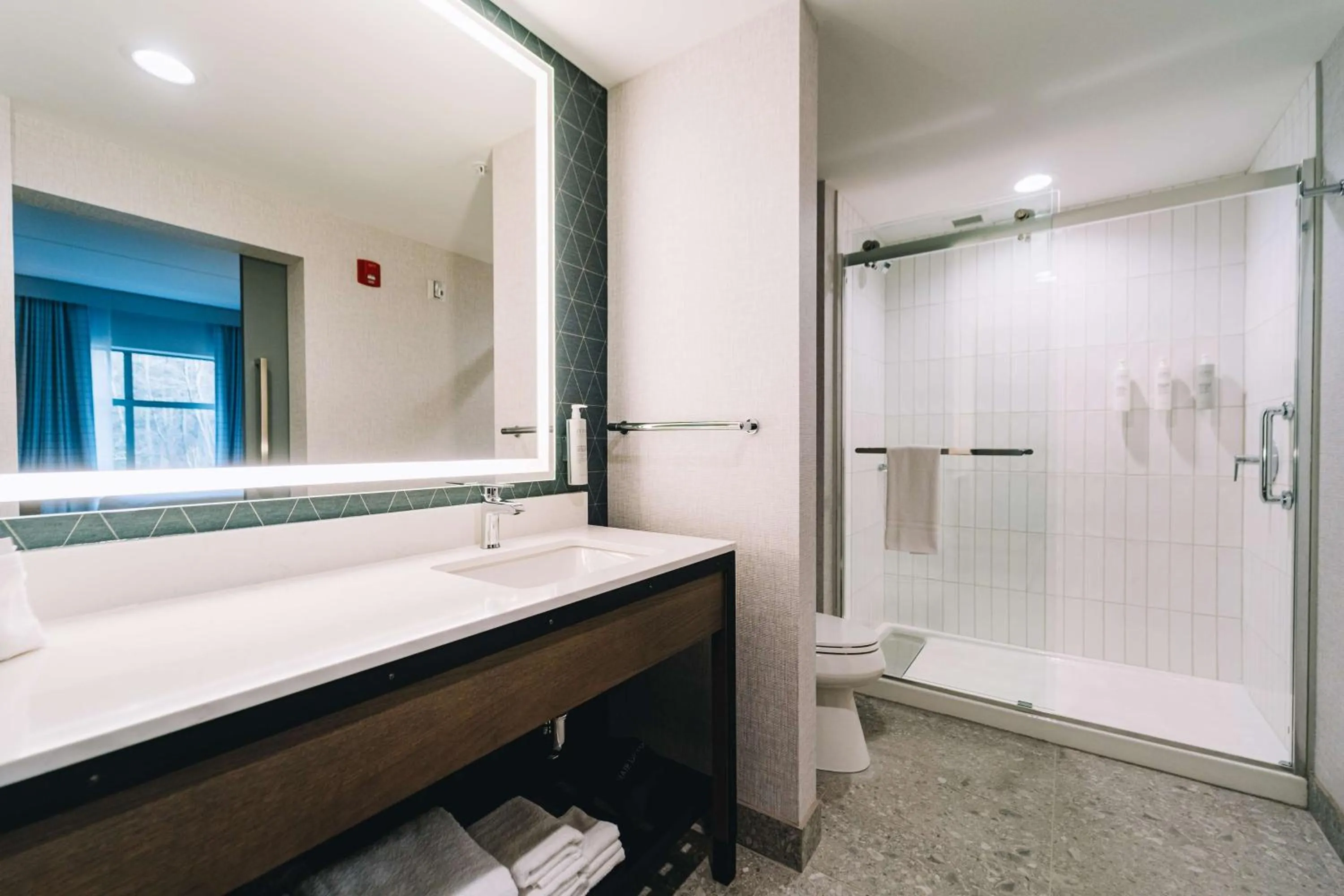 Bathroom in Embassy Suites By Hilton Gatlinburg Resort