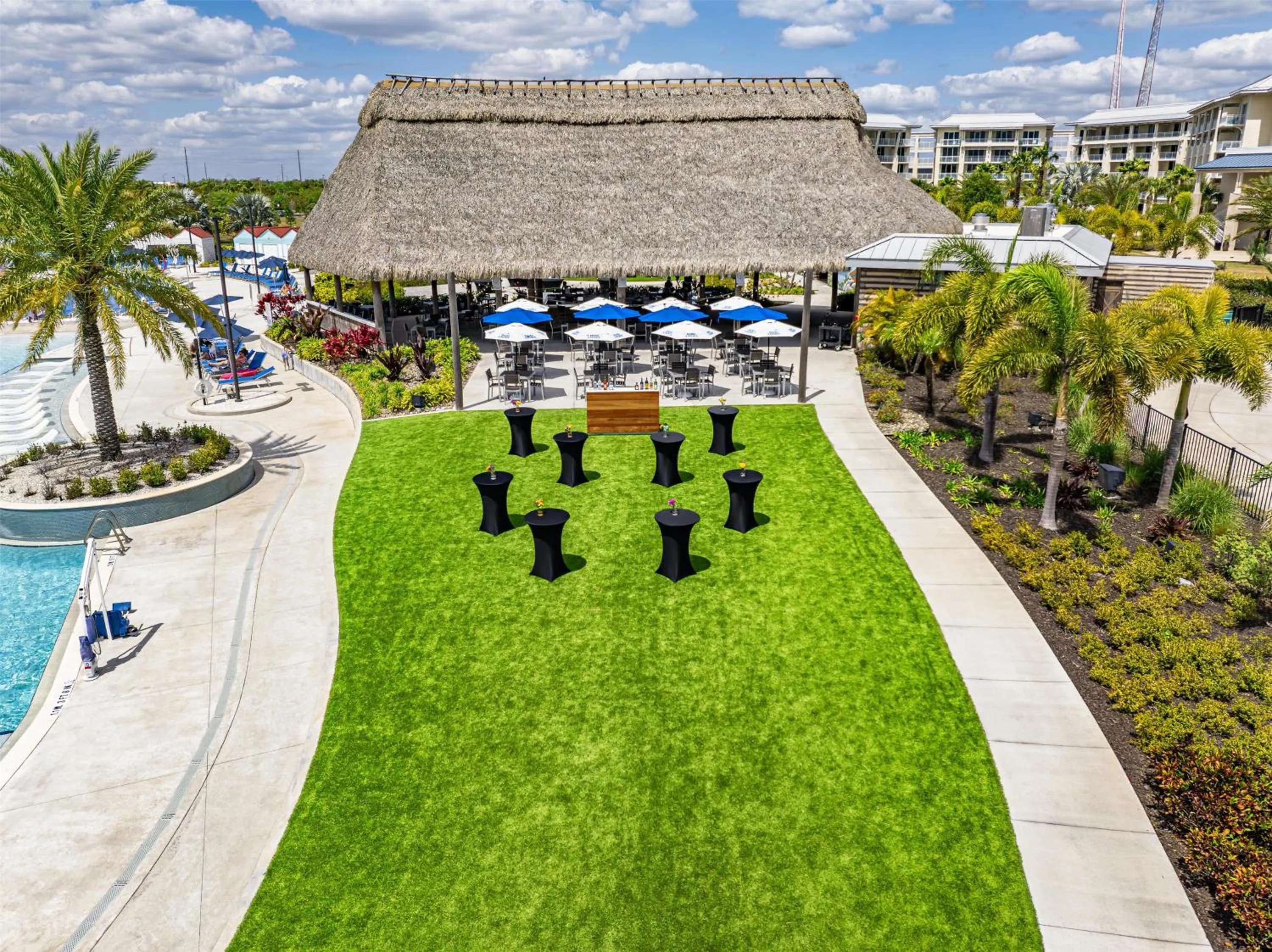 Property building in Embassy Suites By Hilton Orlando Sunset Walk