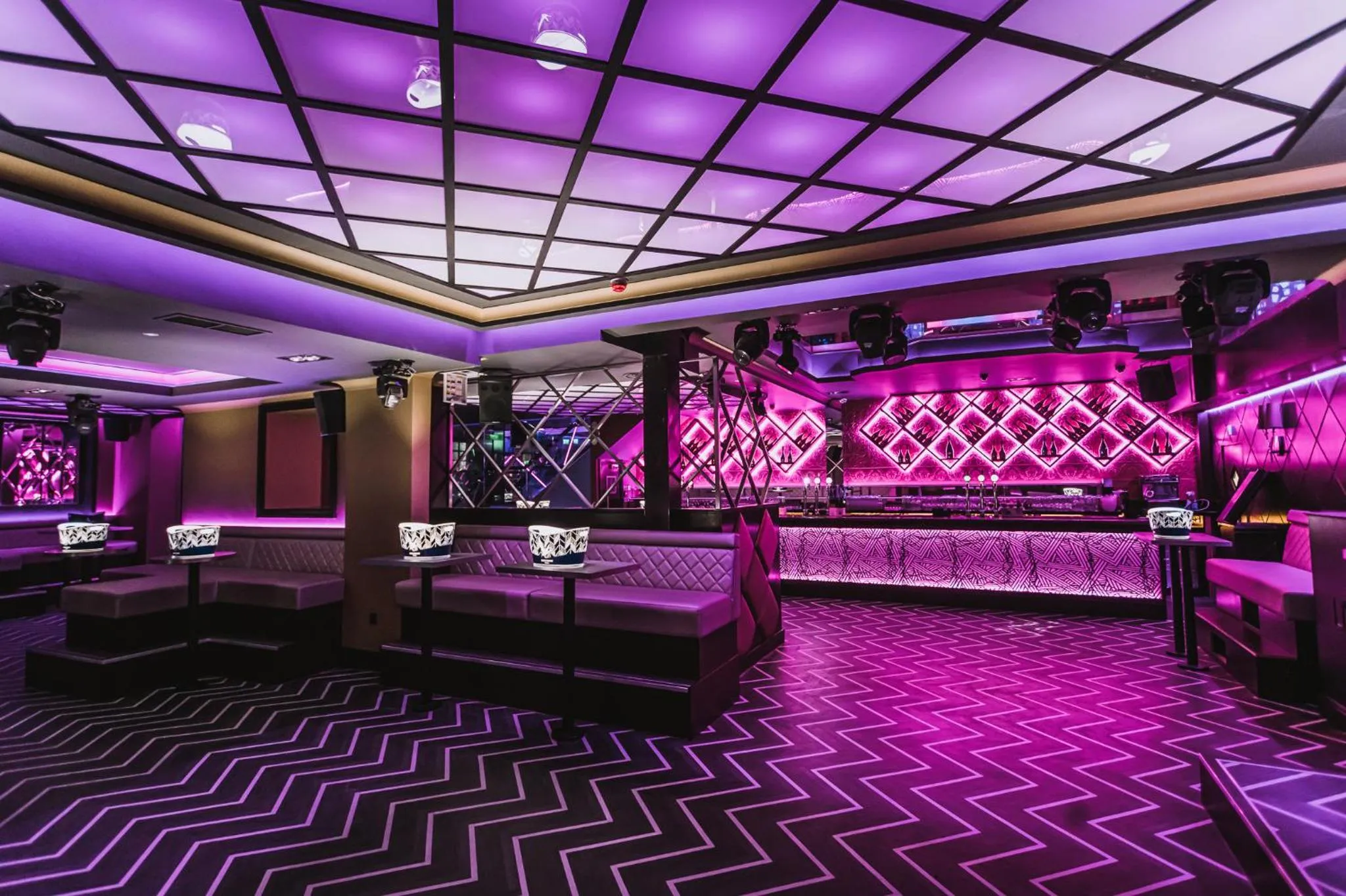 Nightclub / DJ in The Vermont Hotel Newcastle