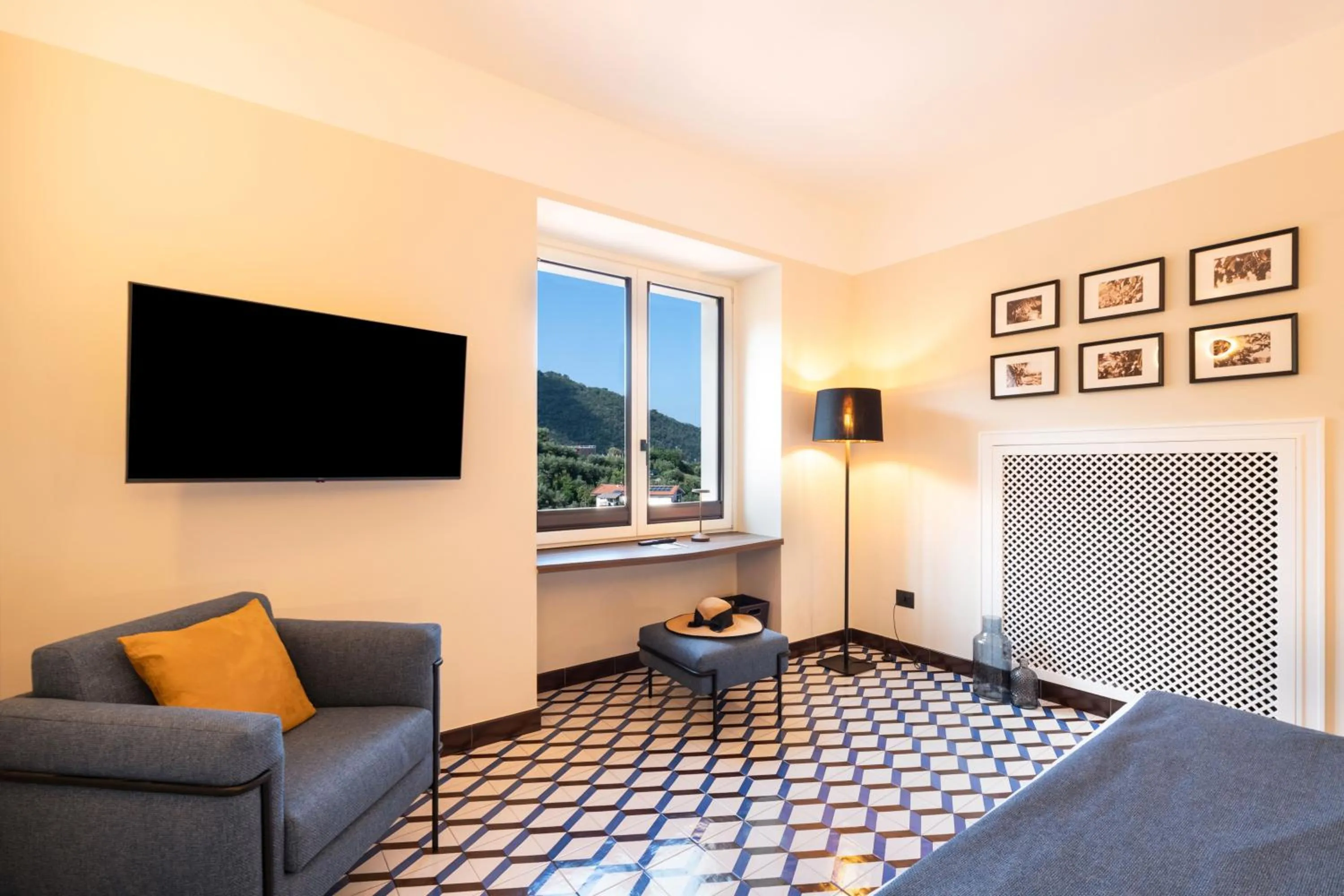 Photo of the whole room in Gargiulo Resort