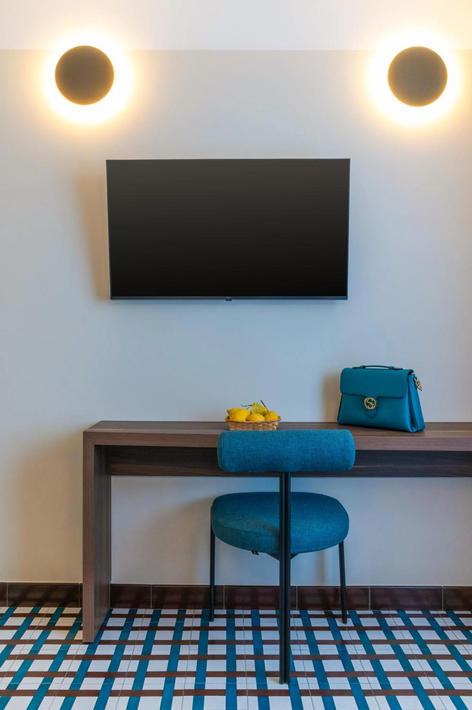 TV and multimedia in Gargiulo Resort