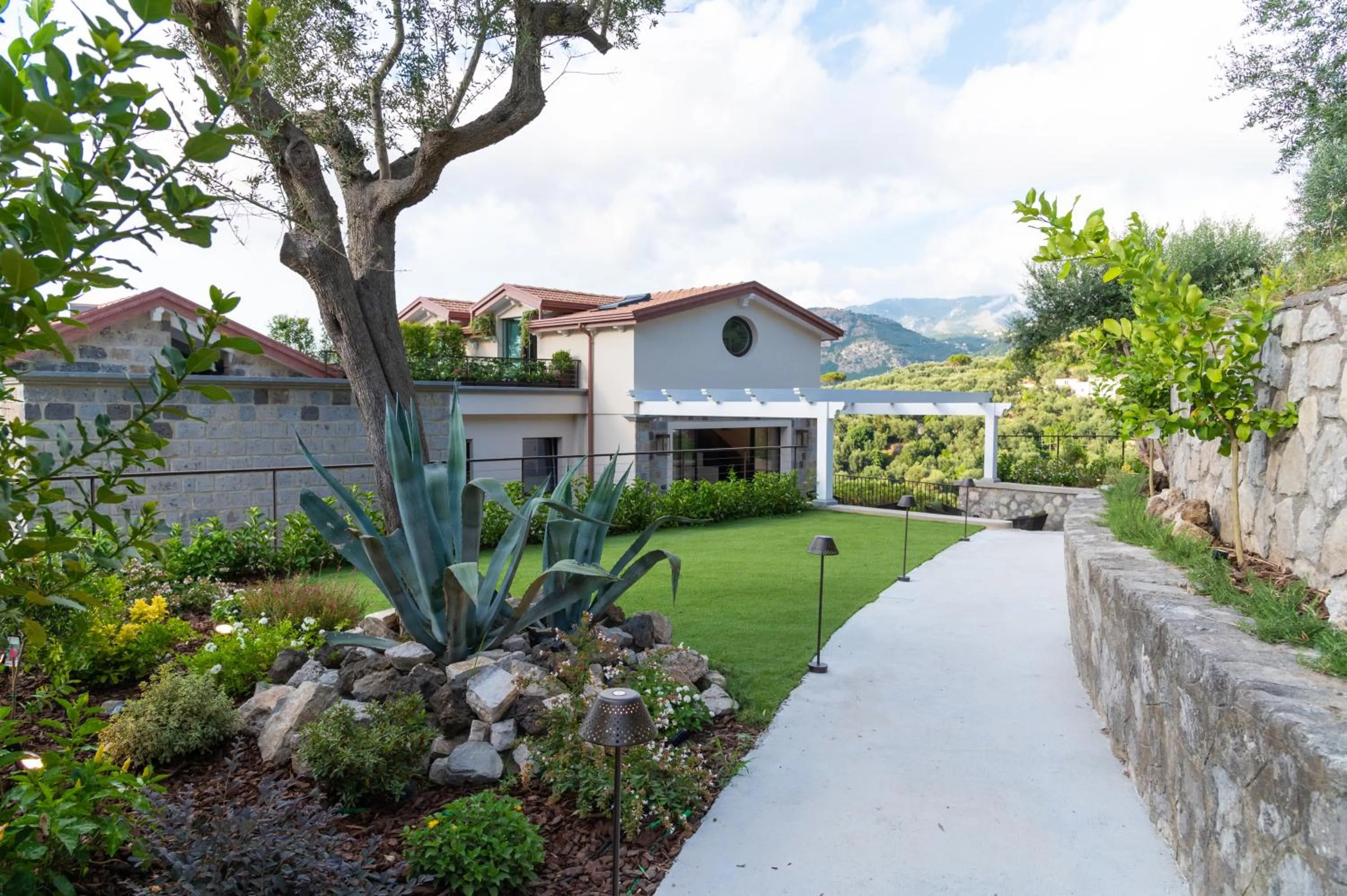 Property building in Gargiulo Resort