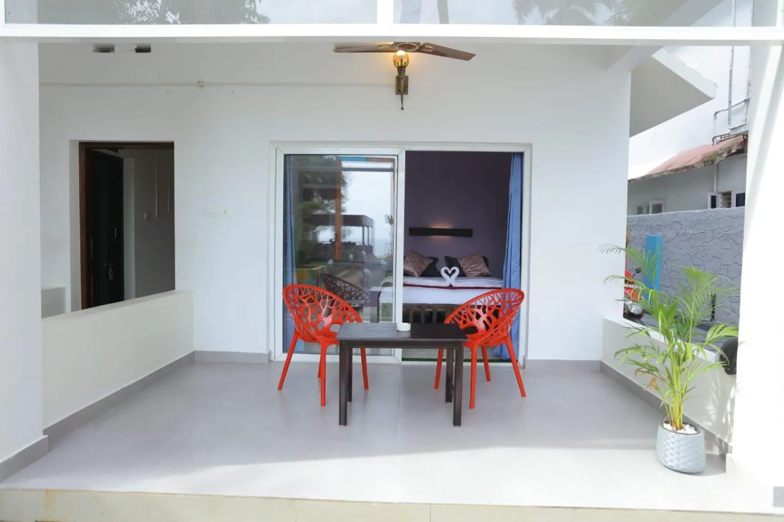 Balcony/Terrace in Sky Frame Beach Resort