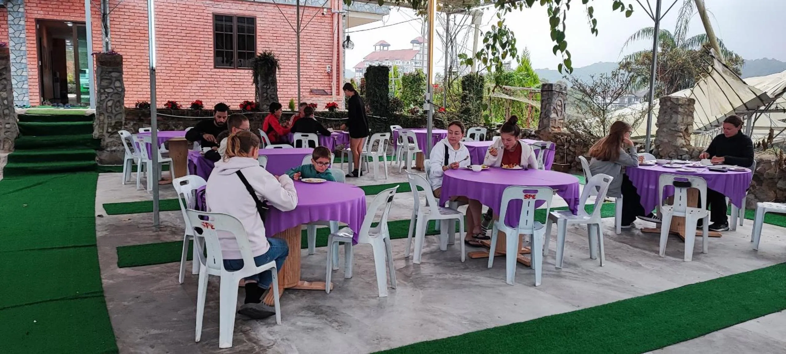 Restaurant/places to eat in Tekoma Hotel Cameron Highlands