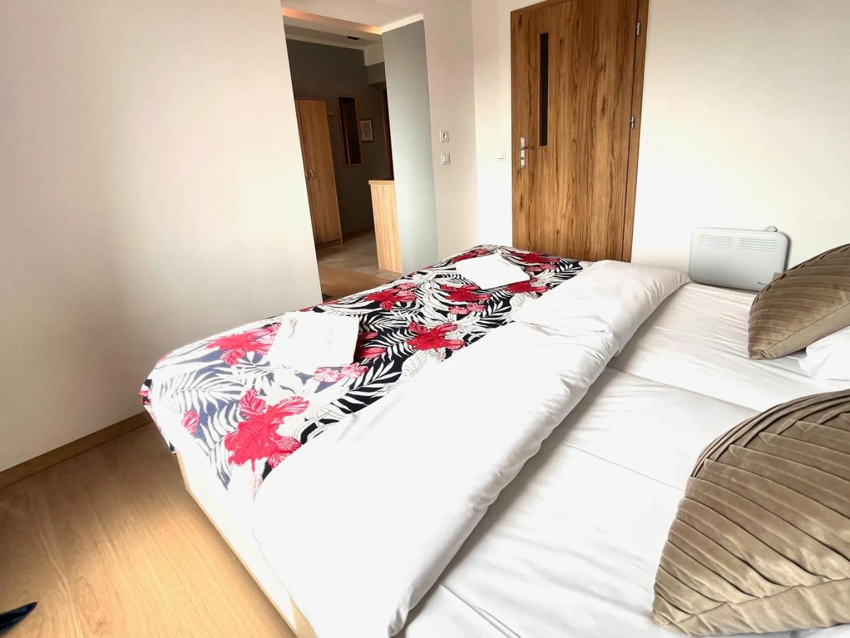 Bed in 3 Budget Stay Apartments