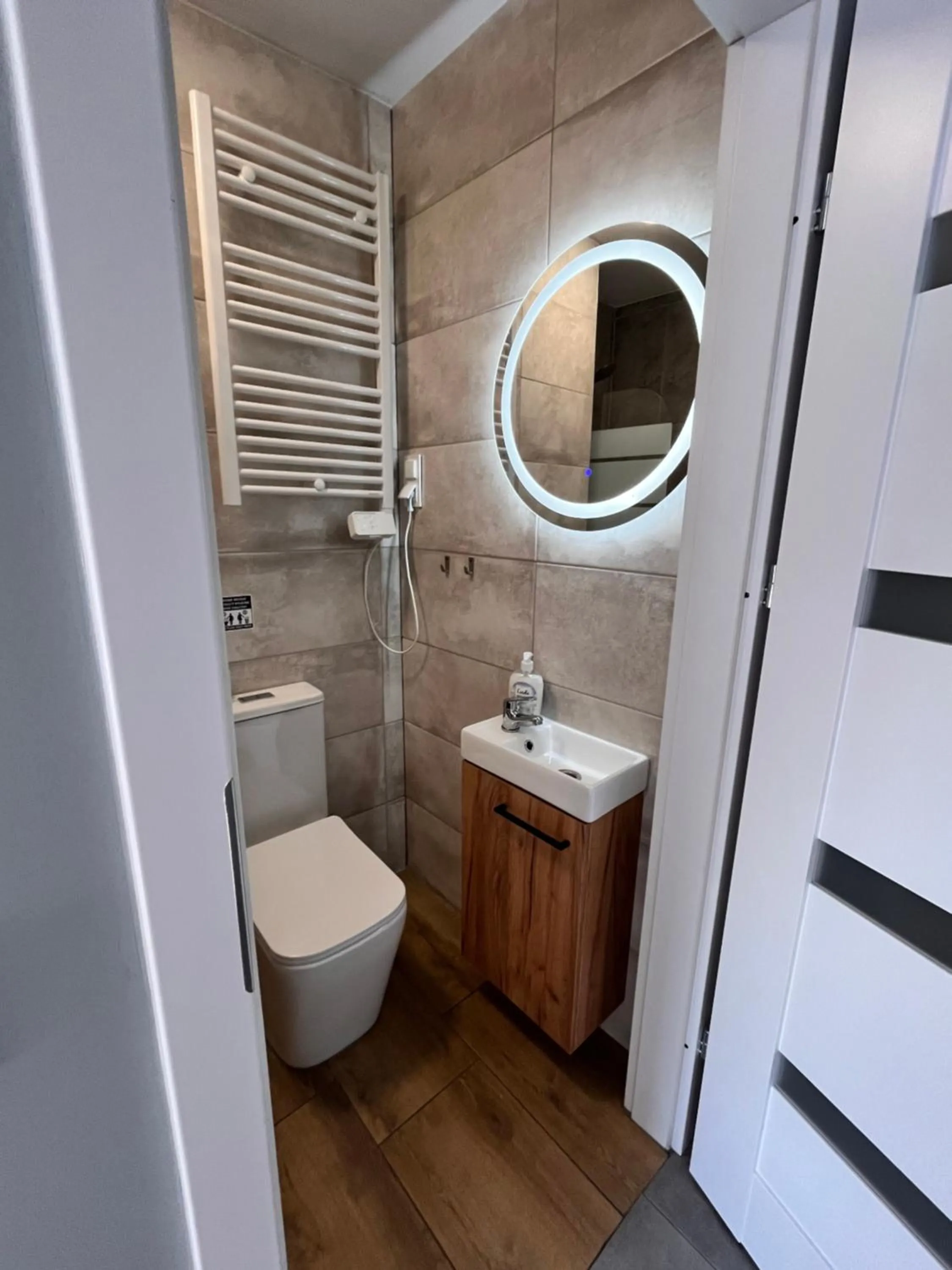 3 Budget Stay Apartments