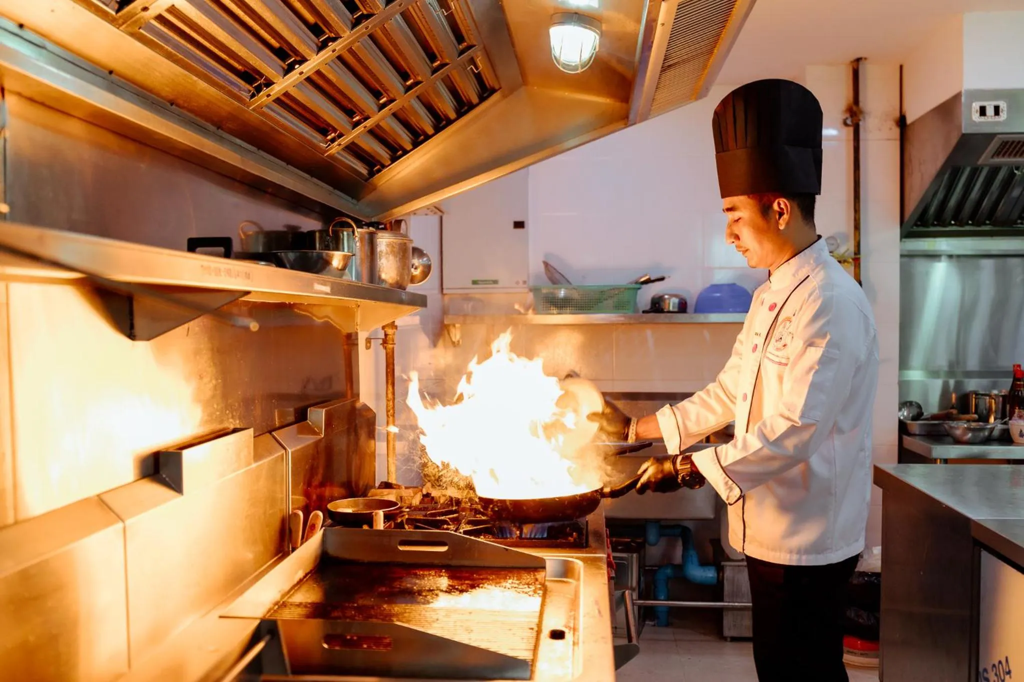 Kitchen or kitchenette in RUS Hotel&Convention Ayutthaya