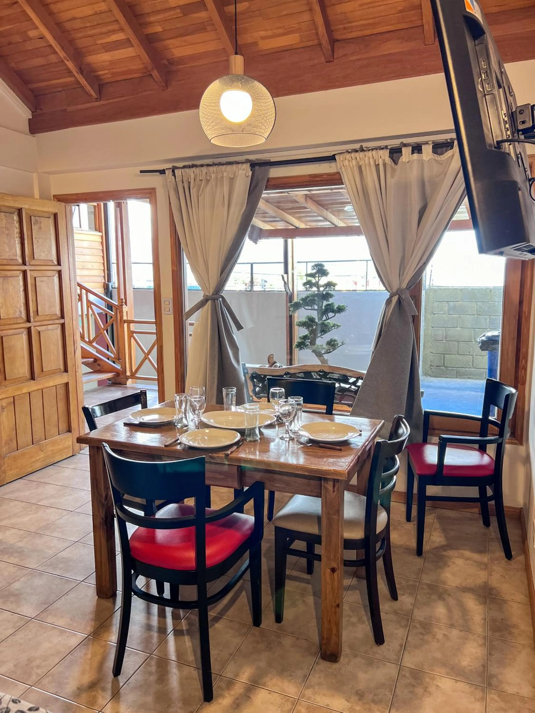 Dining area in Choconcito Apart Hotel