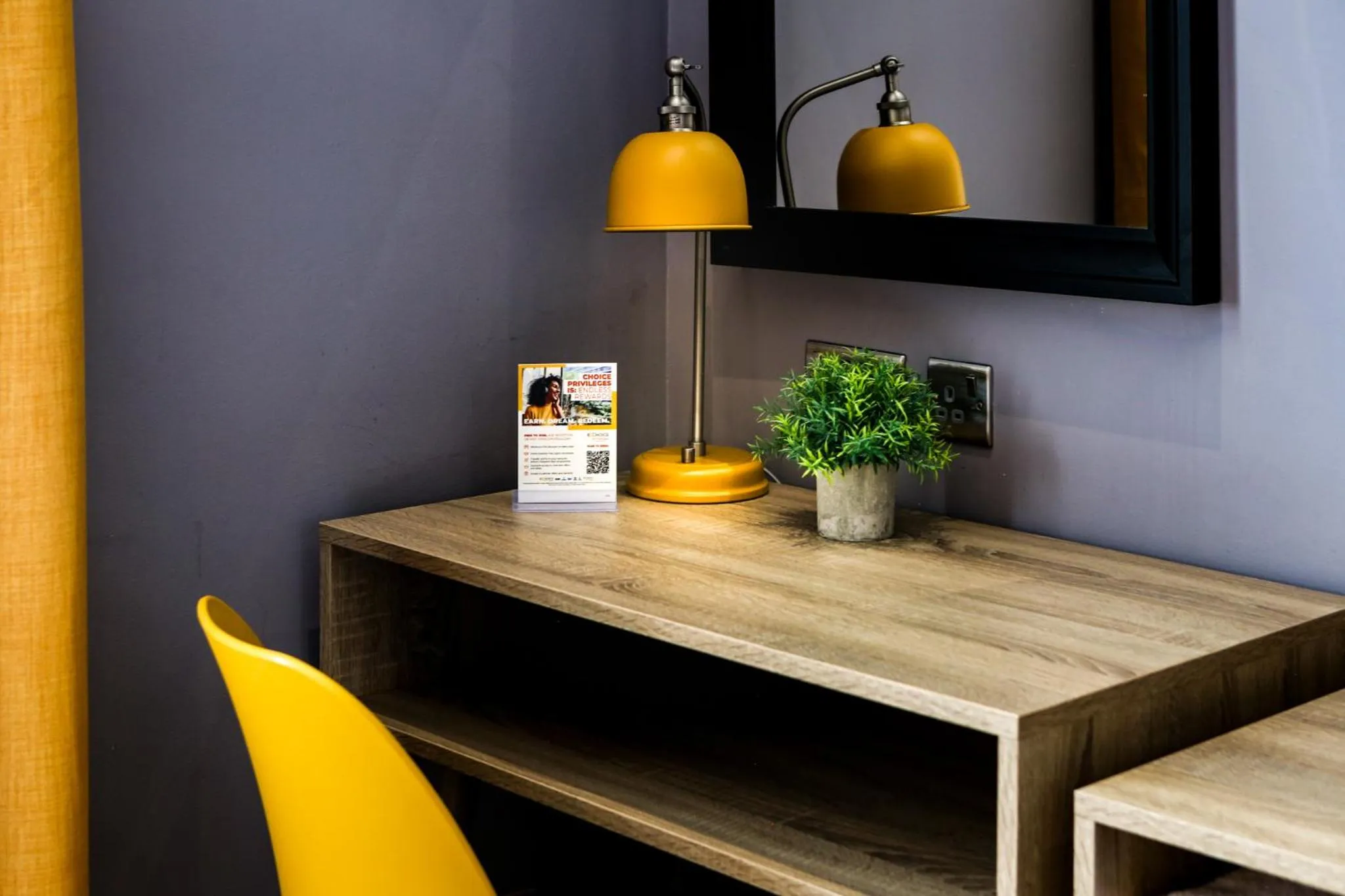 Seating area in Comfort Inn Victoria