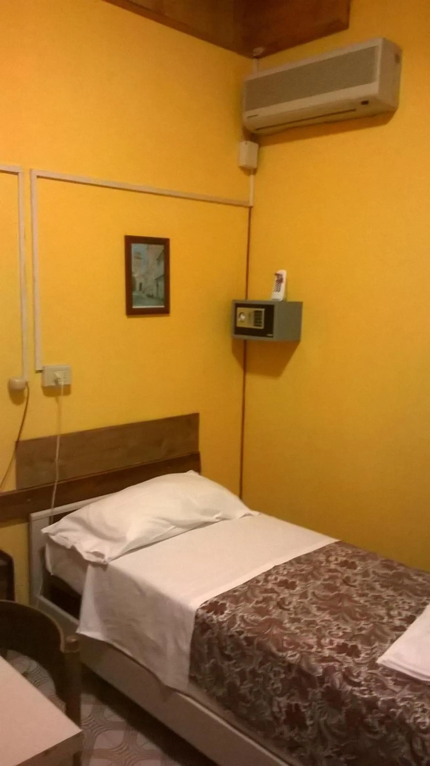 Bed in Albergo Da Peppino