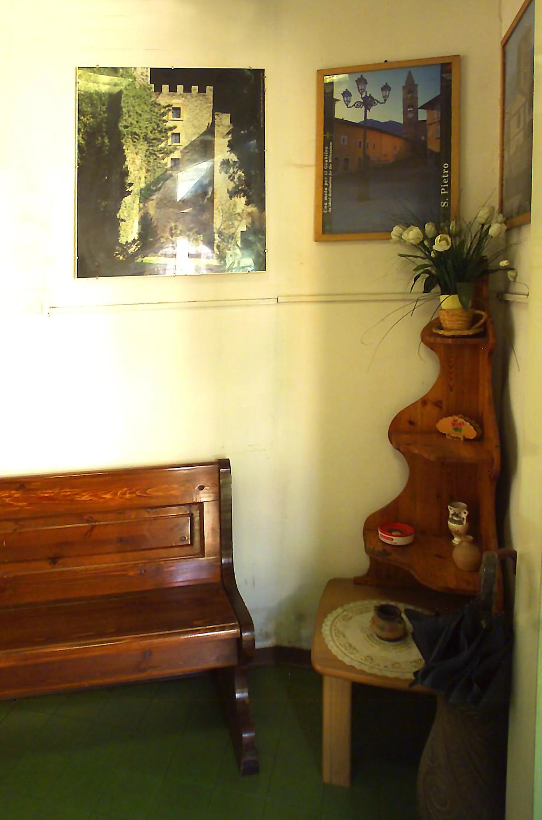 Decorative detail, Lobby/Reception in Albergo Da Peppino