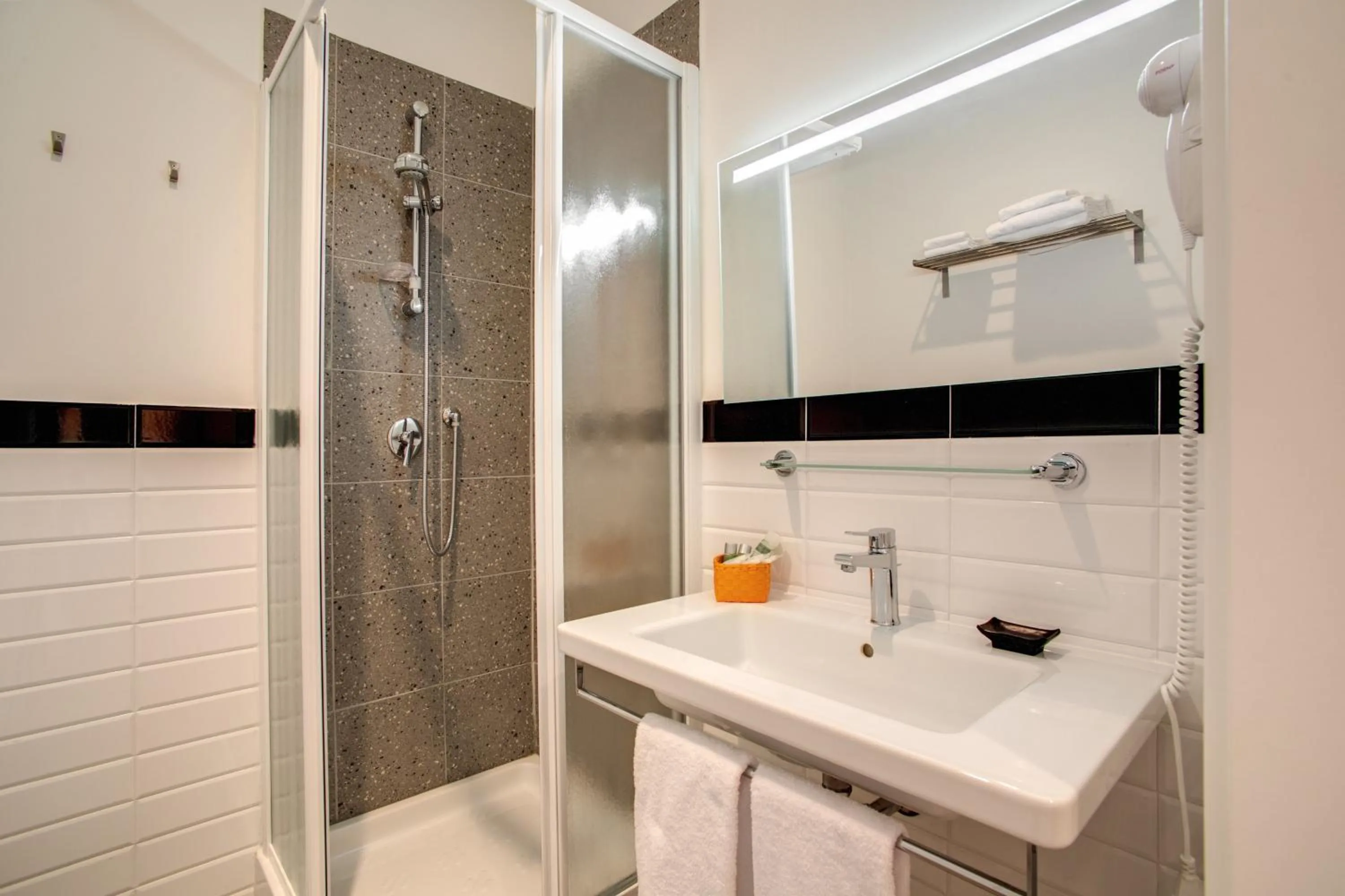 Bathroom in Roma In Una Stanza Guesthouse