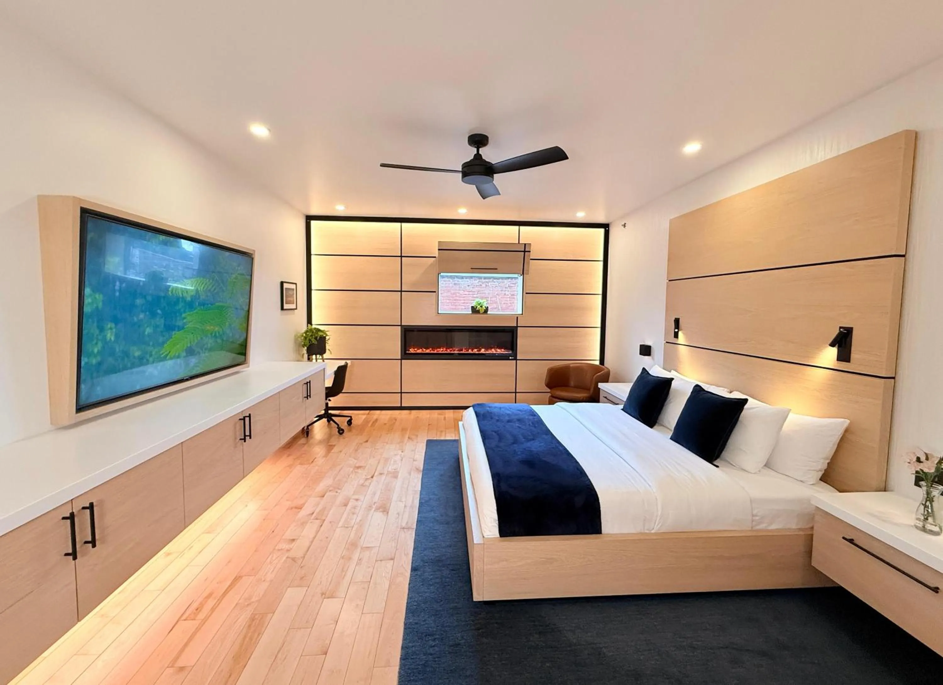 Bed in Cribs on Main