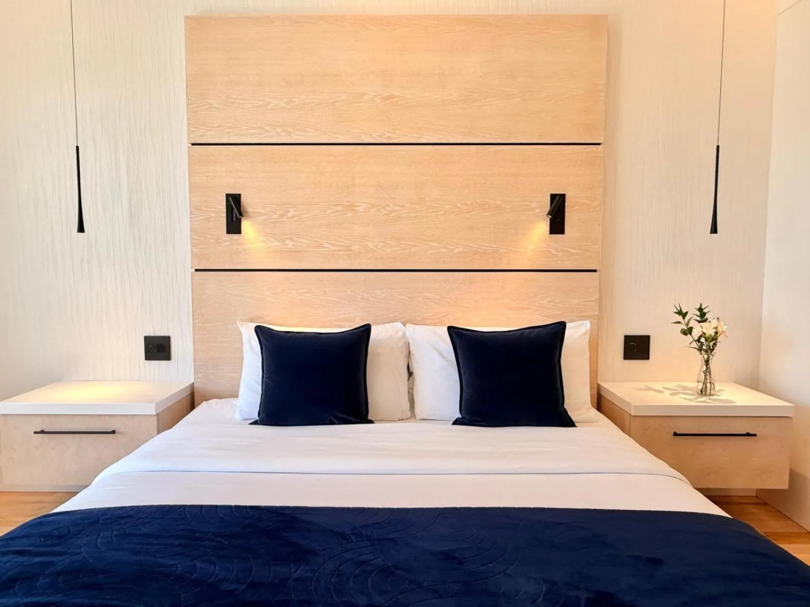 Bed in Cribs on Main