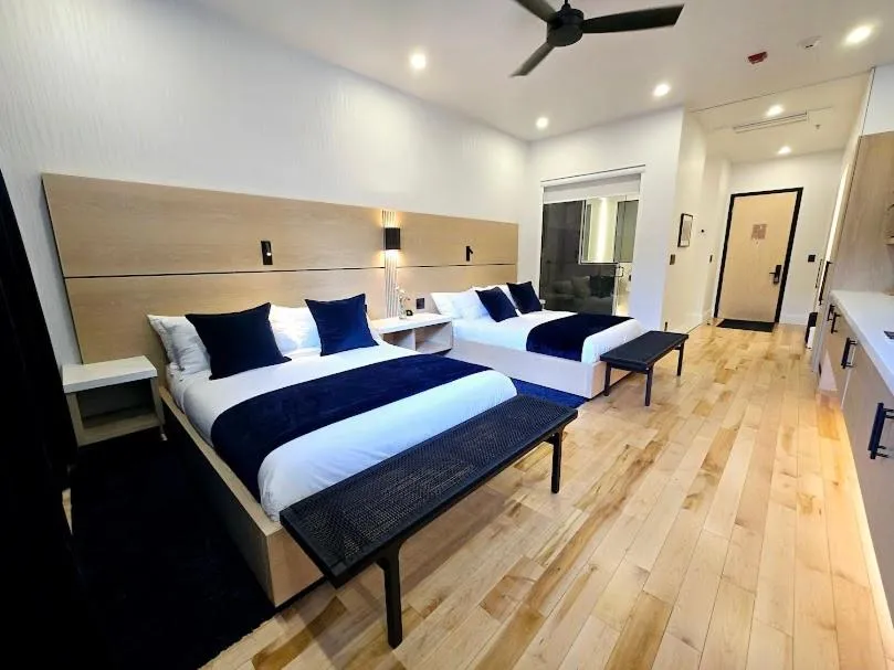 Bed in Cribs on Main