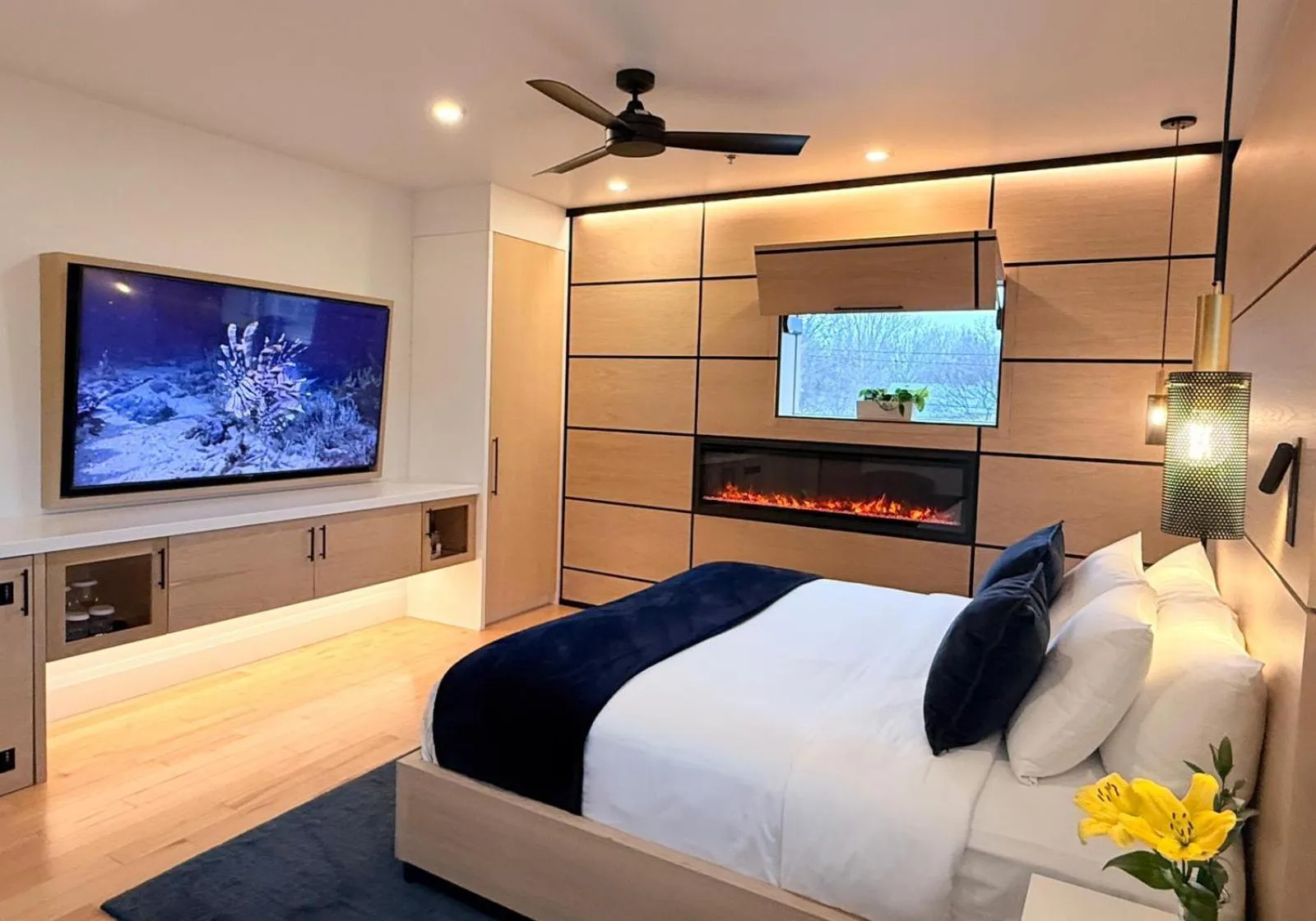 Bed in Cribs on Main