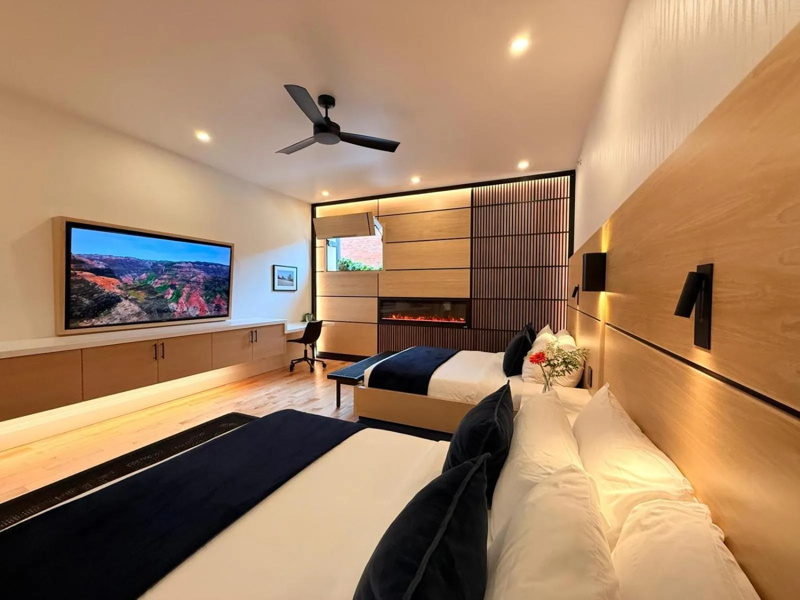 Bed in Cribs on Main