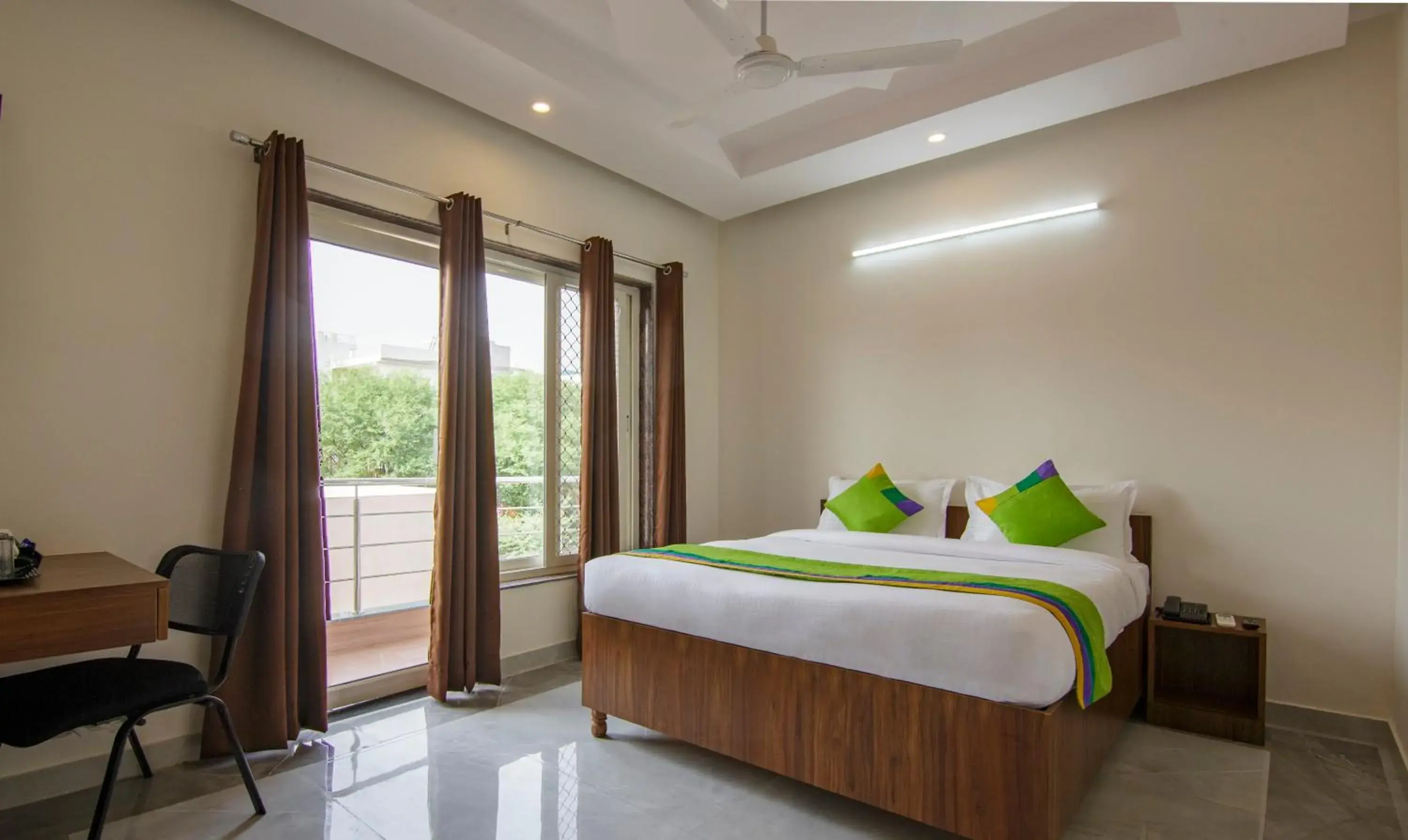 Treebo Grand Vista - 62 Treebo Grand Vista - 62